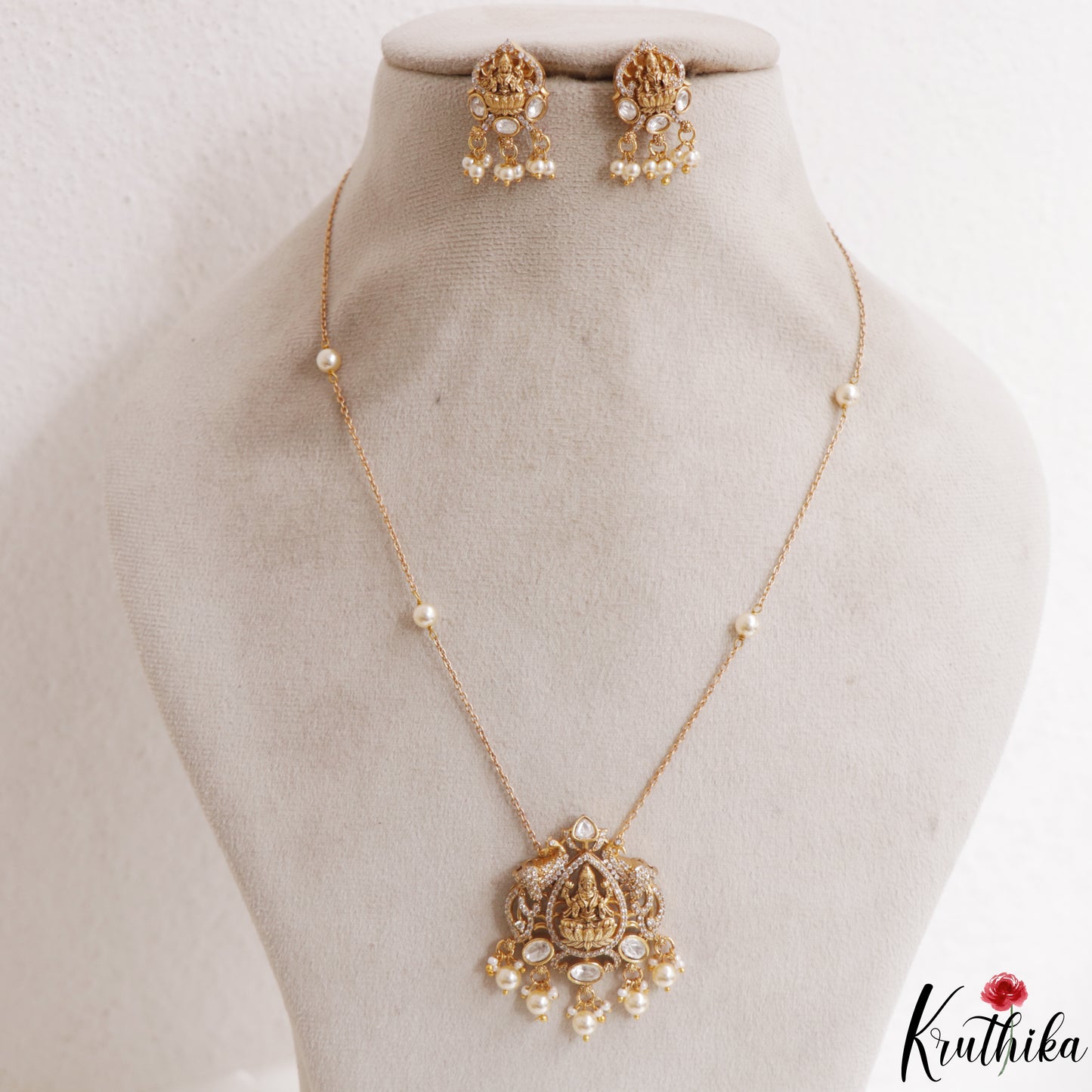 Beautiful Lakshmi Peacock Motifs CZ Polki Pendant Chain Set NC3106 (Available 2 Colors)