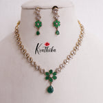 Simple CZ Floral Pendant Neckalce NC2332 (Available in 2 colours)