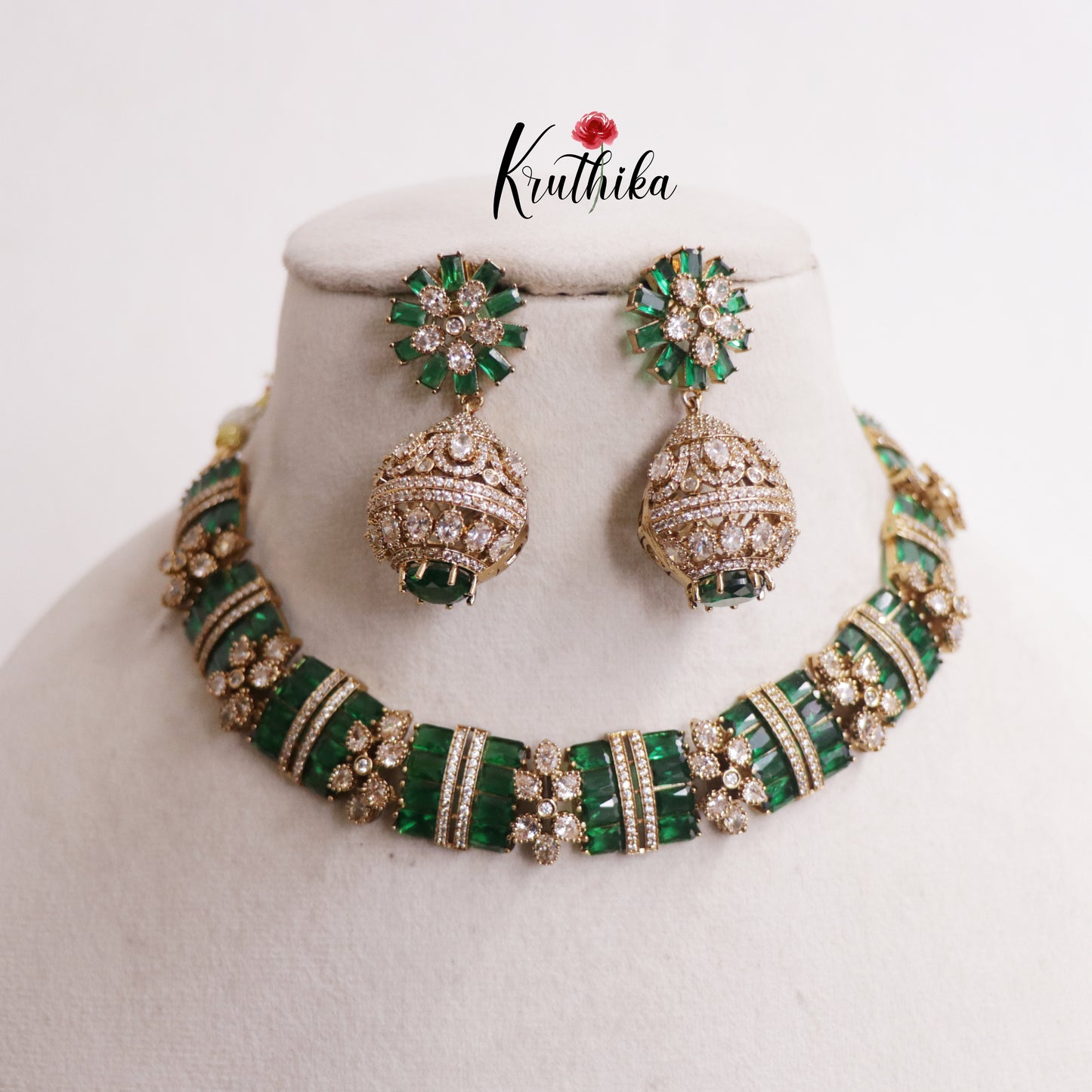 Beautiful & premium floral Victorian Chocker NC1753