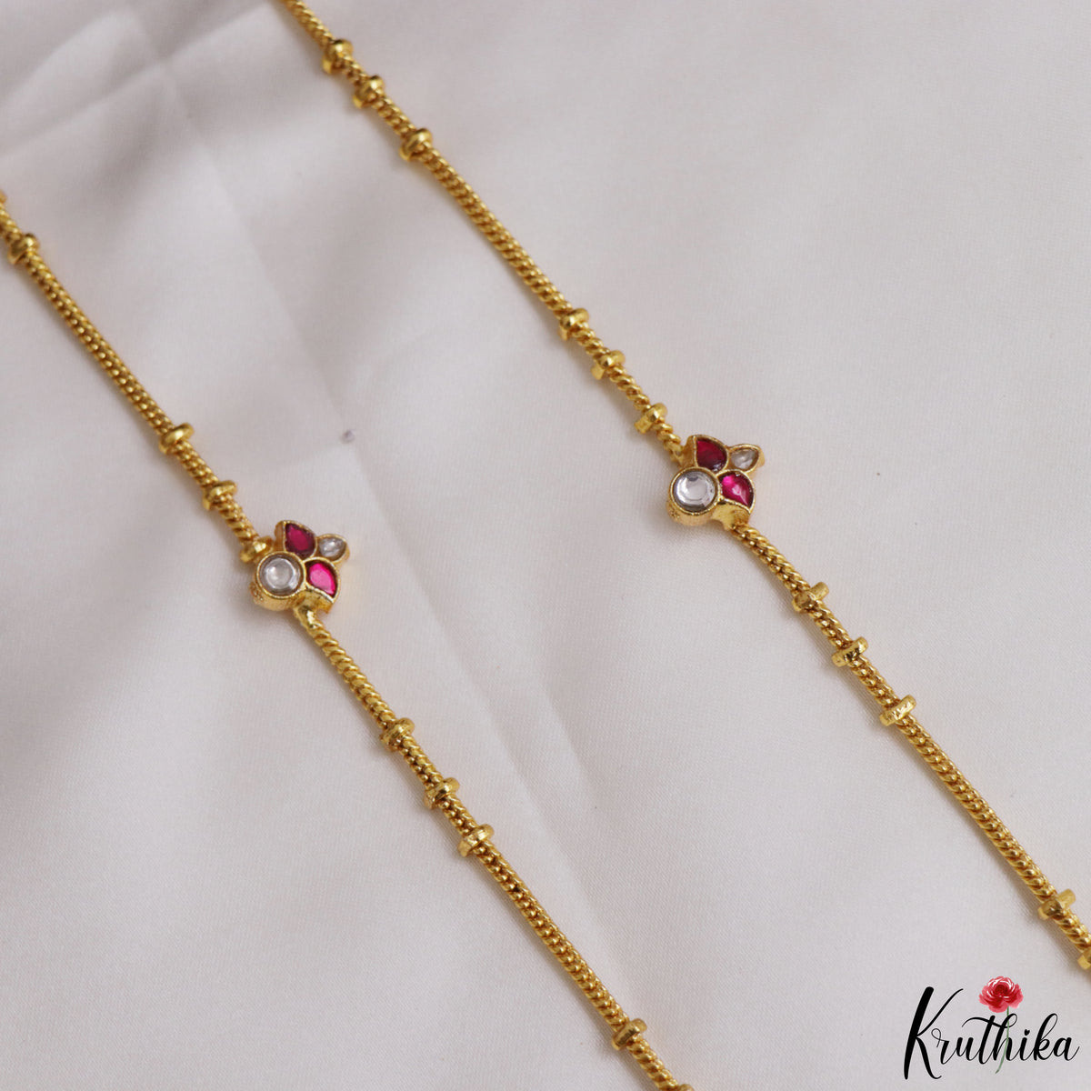Simple Floral Pendant Jadau Anklets A66