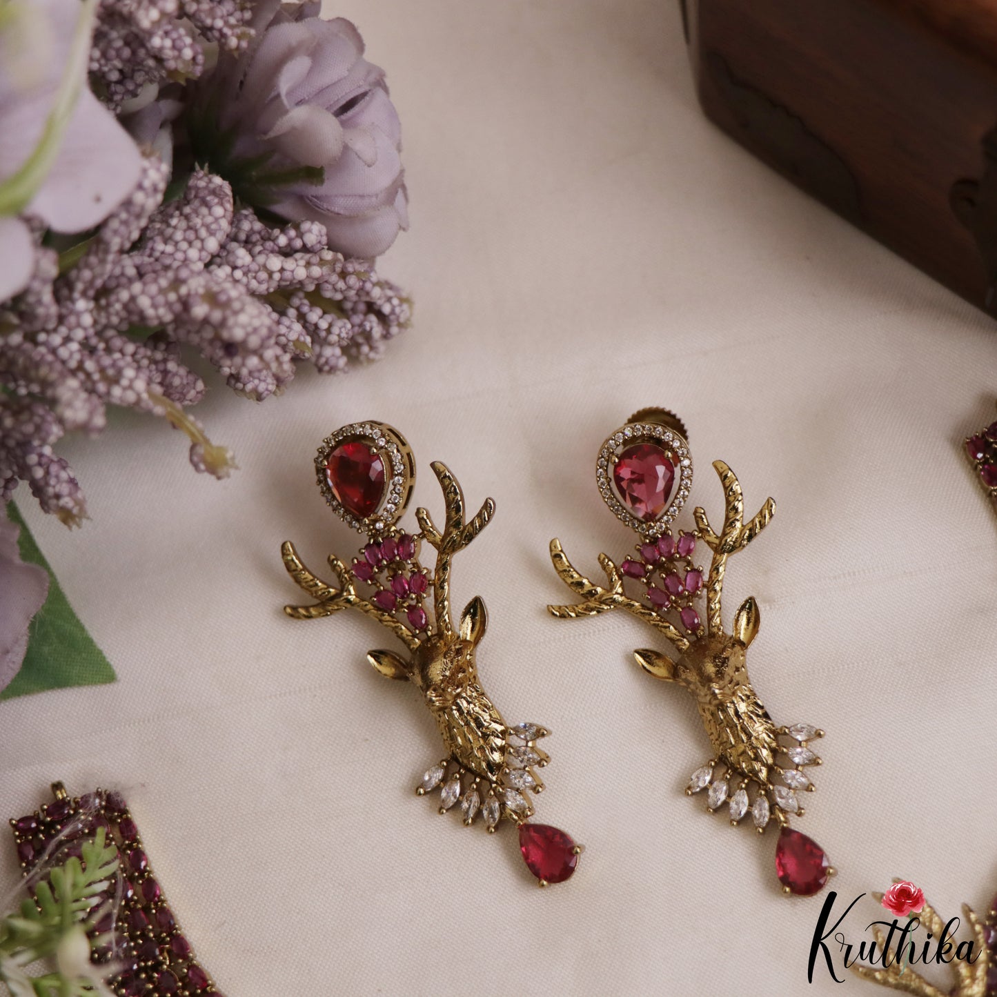 Stunning Deer Motifs AD Victorian Choker NC2966 (Available In 2 Colors)