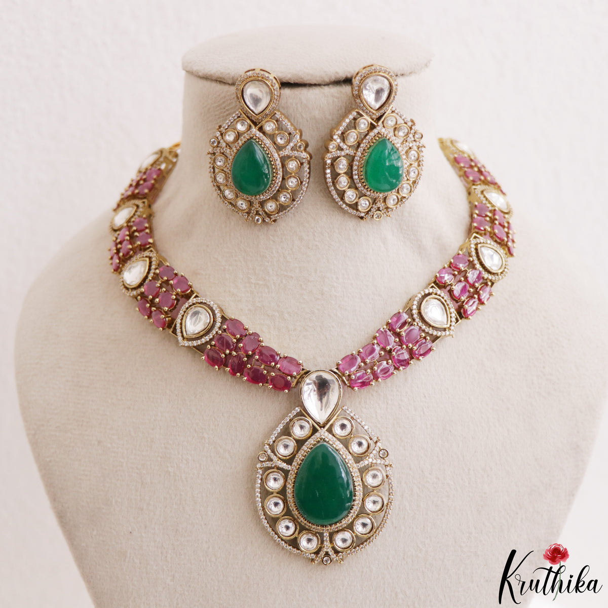 Beautiful Teardrop Motifs Polki AD Victorian Necklace NC3275