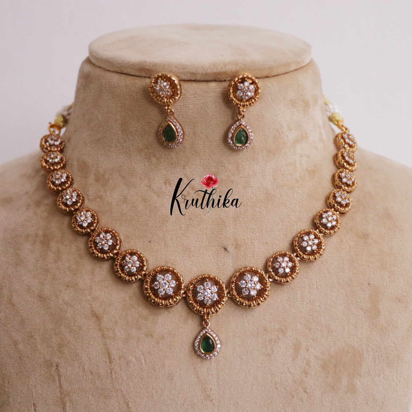 Simple CZ Sparkling Floral Necklace NC2242 (Available in 2 Colors)