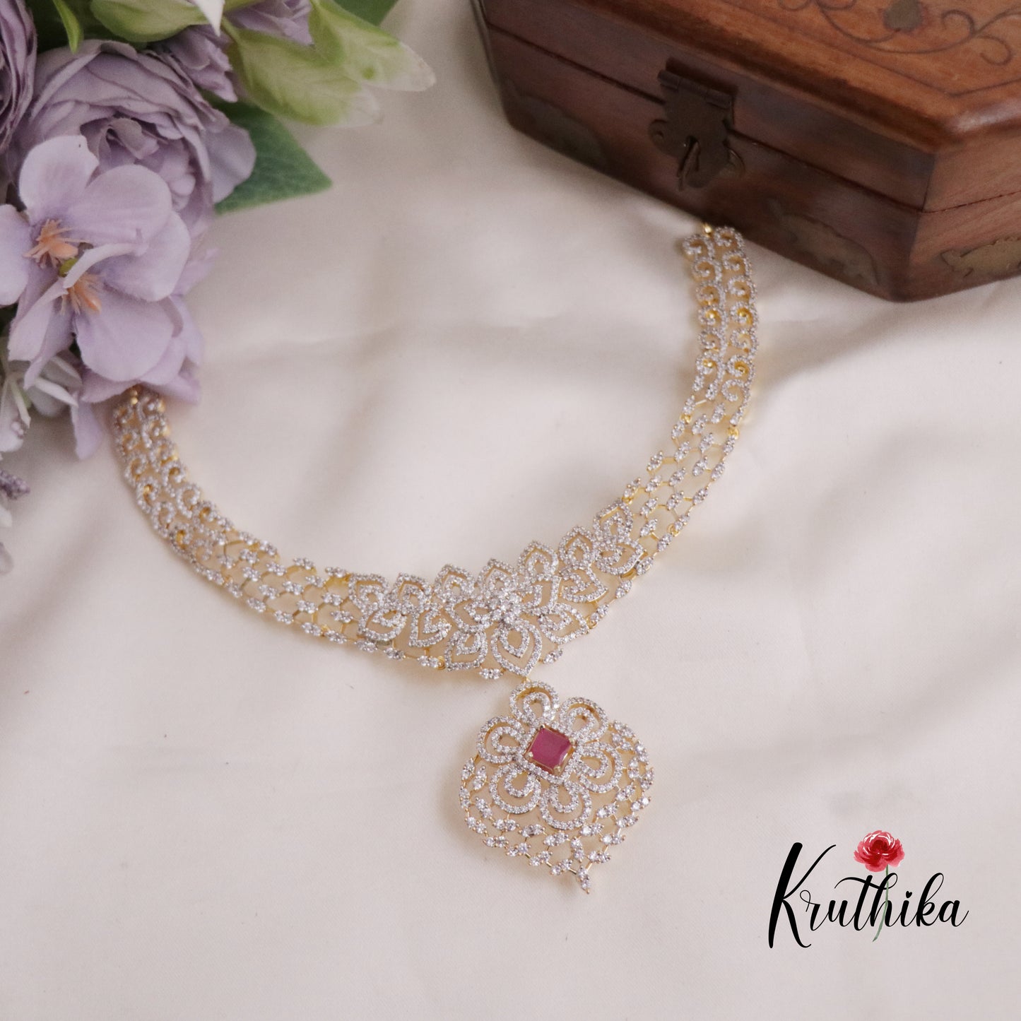 Beautiful CZ Sparkling Changeable Stones Victorian Necklace NC2283