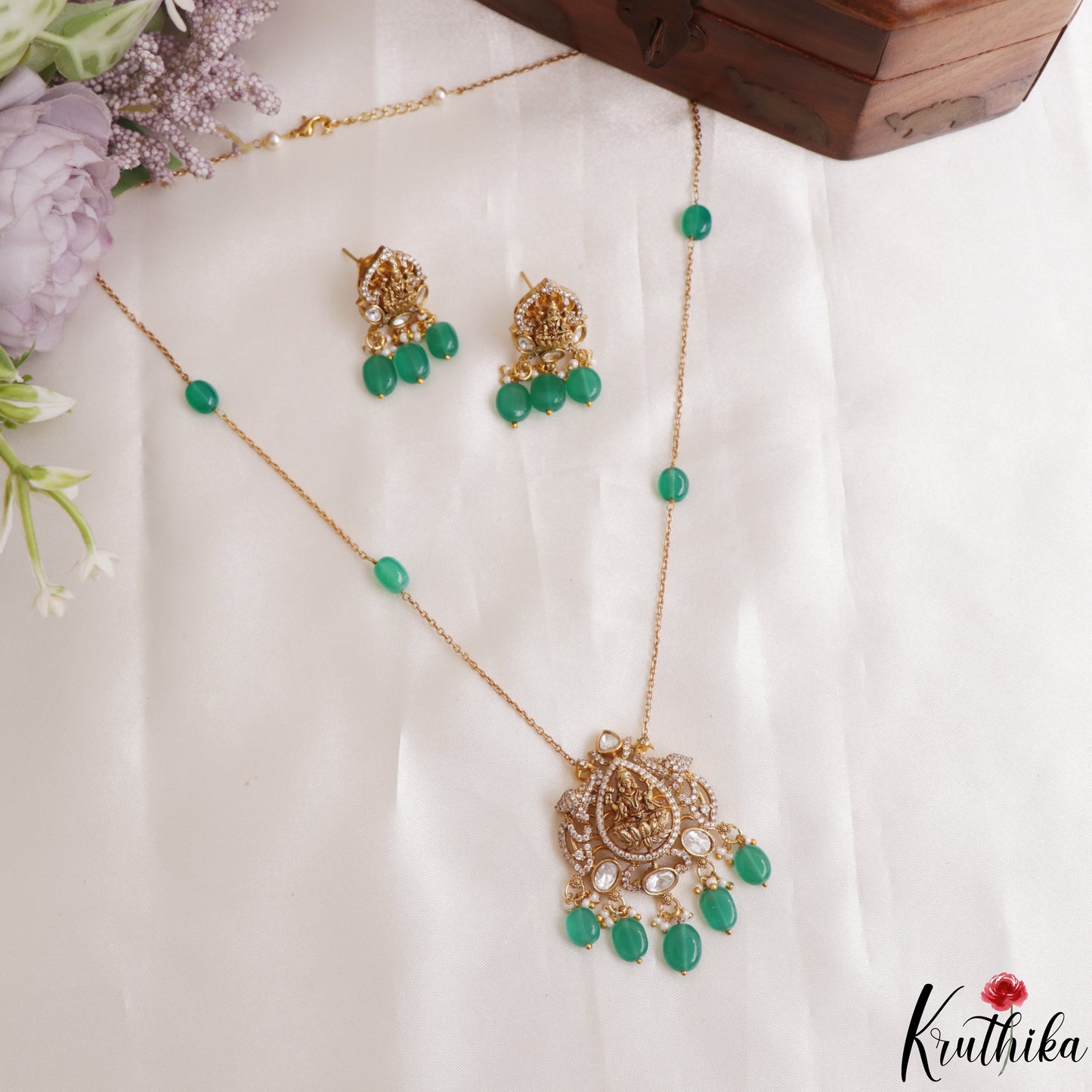 Beautiful Lakshmi Peacock Motifs CZ Polki Pendant Chain Set NC3106 (Available 2 Colors)