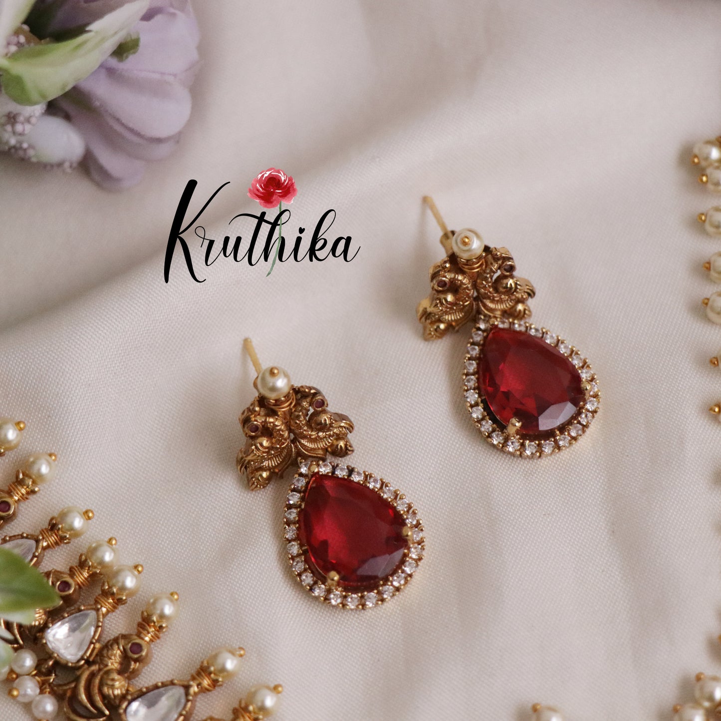 Elegant Peacock Victorian Moissanaite Stones Necklace with Pastel Green Beads NC1940 (Available in 2 Colours)