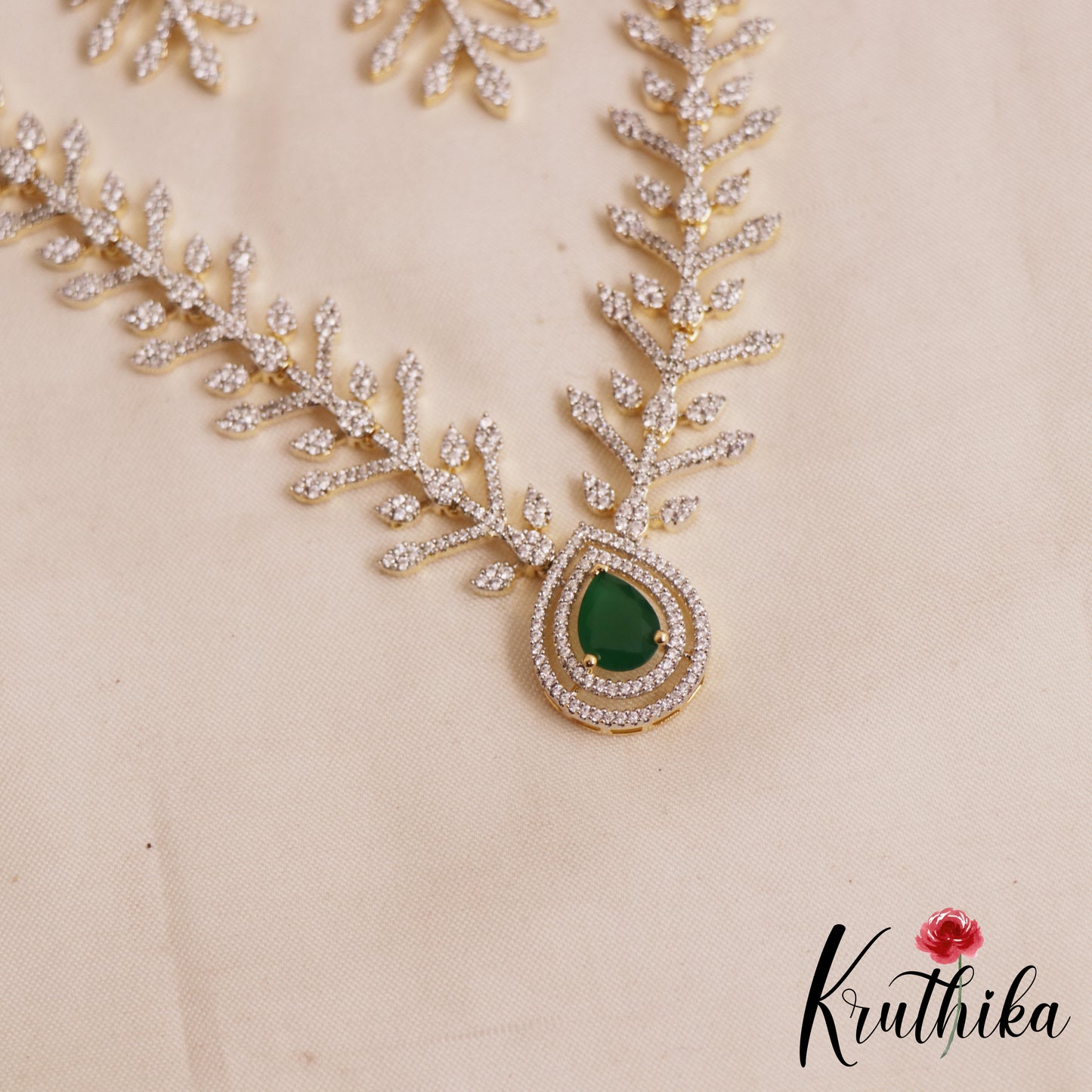 Elegant Leaf Motifs AD Victorian Necklace NC2901 (Available In 2 Colors)