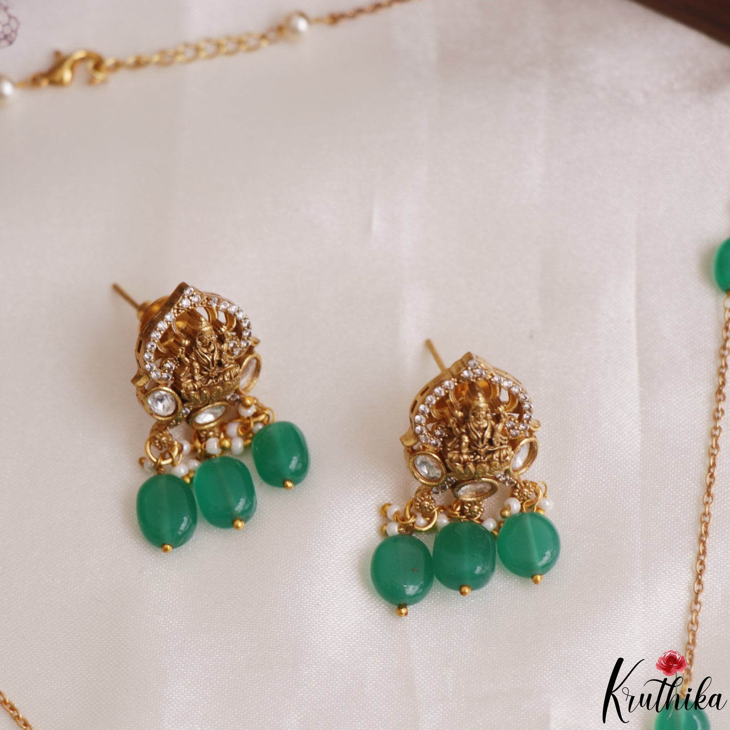 Beautiful Lakshmi Peacock Motifs CZ Polki Pendant Chain Set NC3106 (Available 2 Colors)