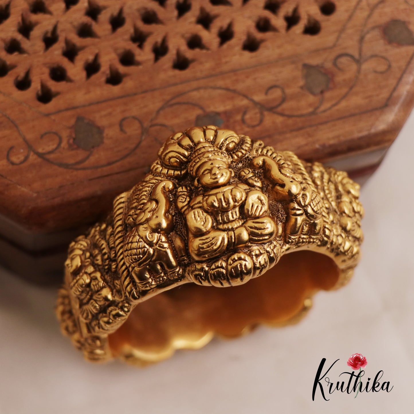 Premium Antique Nagas Lakshmi Openable Kada Bangle B366