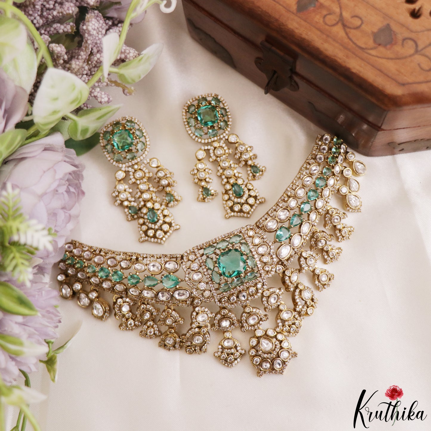 Classic Teardrop Motifs Polki CZ Victorian Choker NC3277