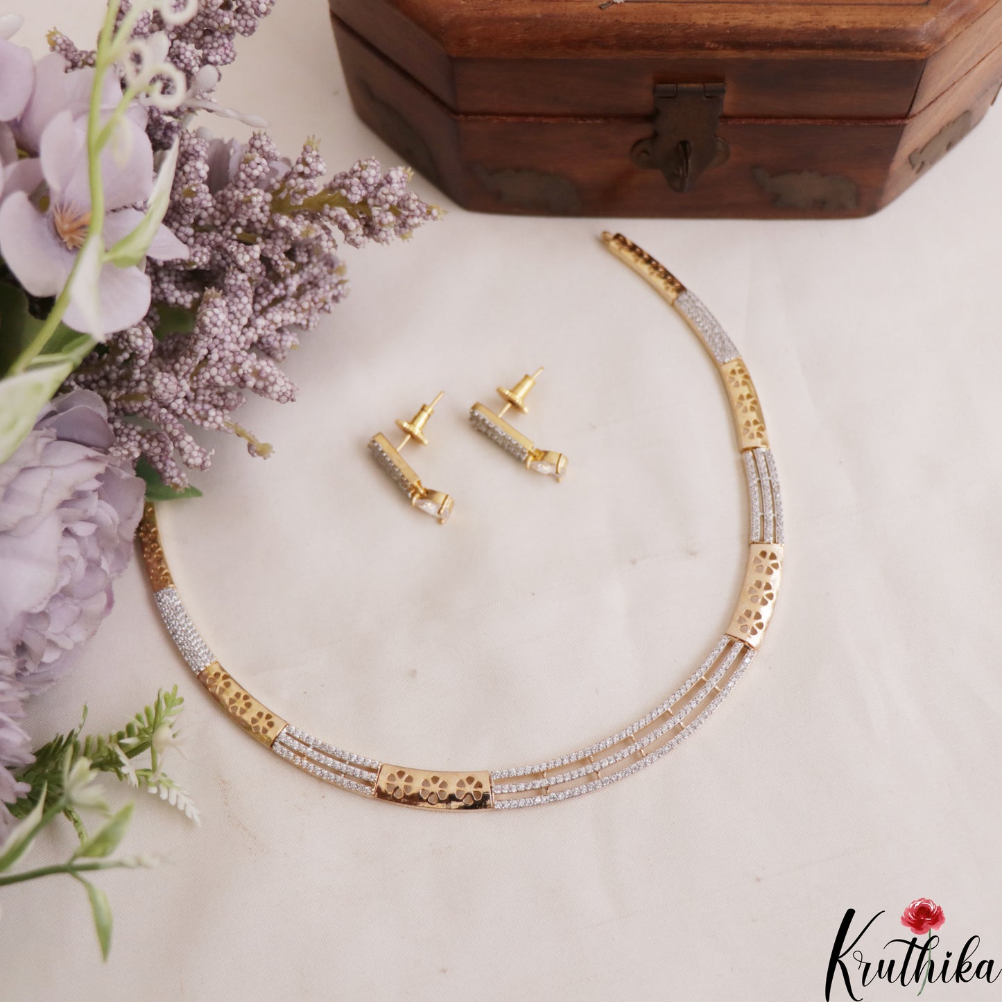 Elegant AD Hasli Necklace NC2948