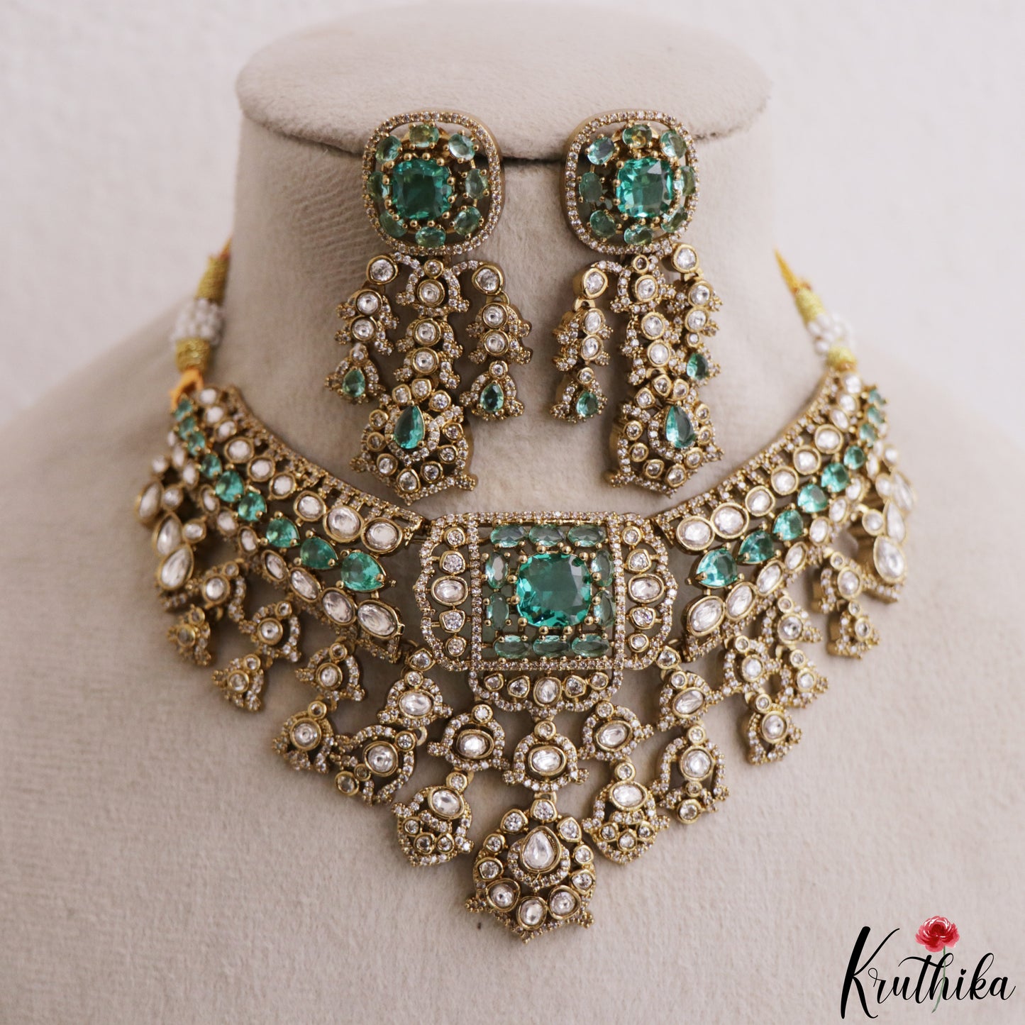 Classic Teardrop Motifs Polki CZ Victorian Choker NC3277