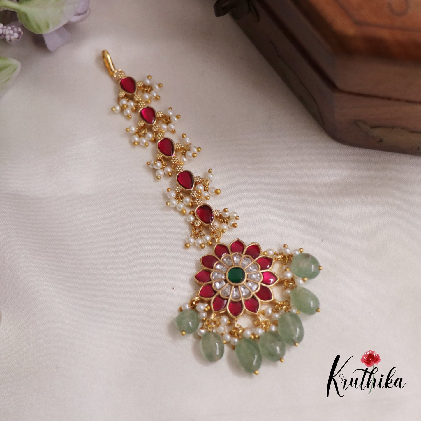 Gorgeous Jadau Maang Tikka with Pastel Green Beads MT286