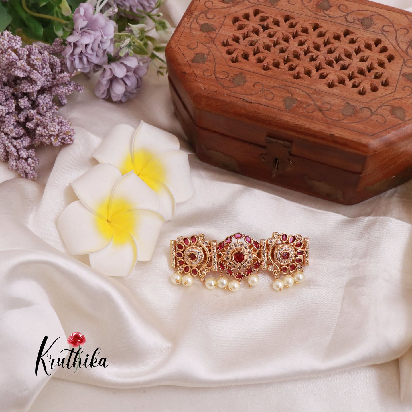Premium Lakshmi Kemp Hair clip J94 (Two color options)