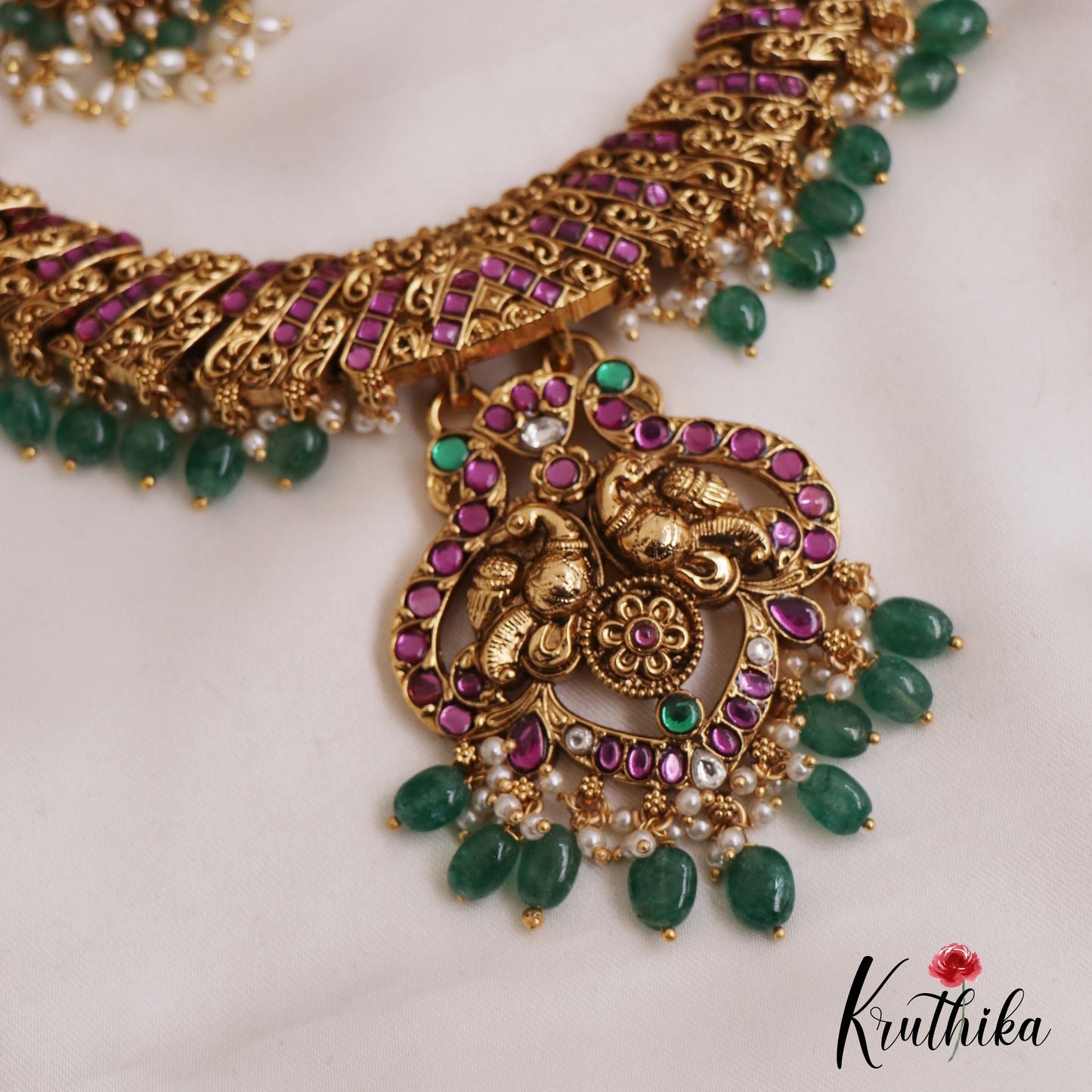 Grand Antique Nagas Lakshmi Necklace With Three Interchangeable Pendants And Green Bead Drops NC2730