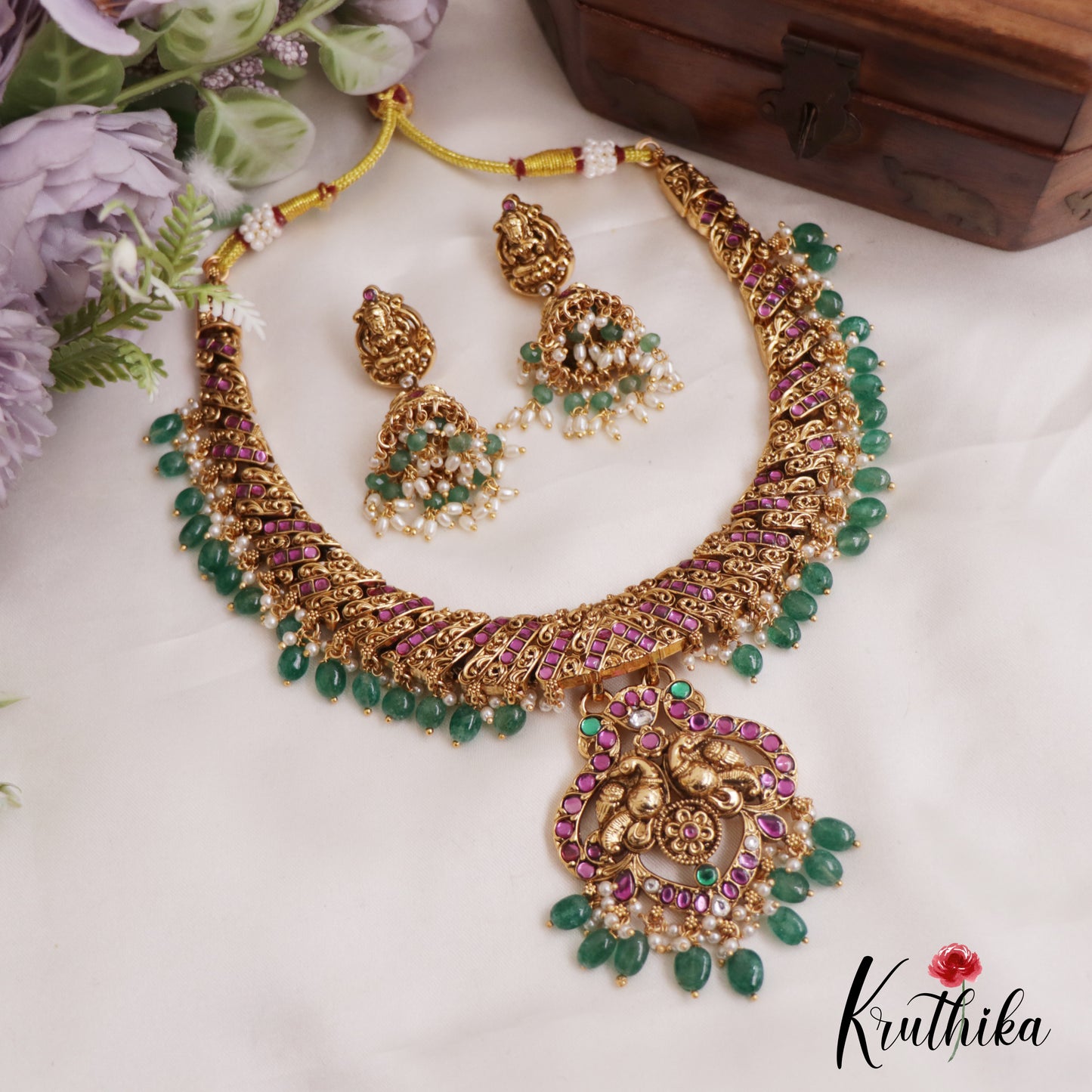 Grand Antique Nagas Lakshmi Necklace With Three Interchangeable Pendants And Green Bead Drops NC2730