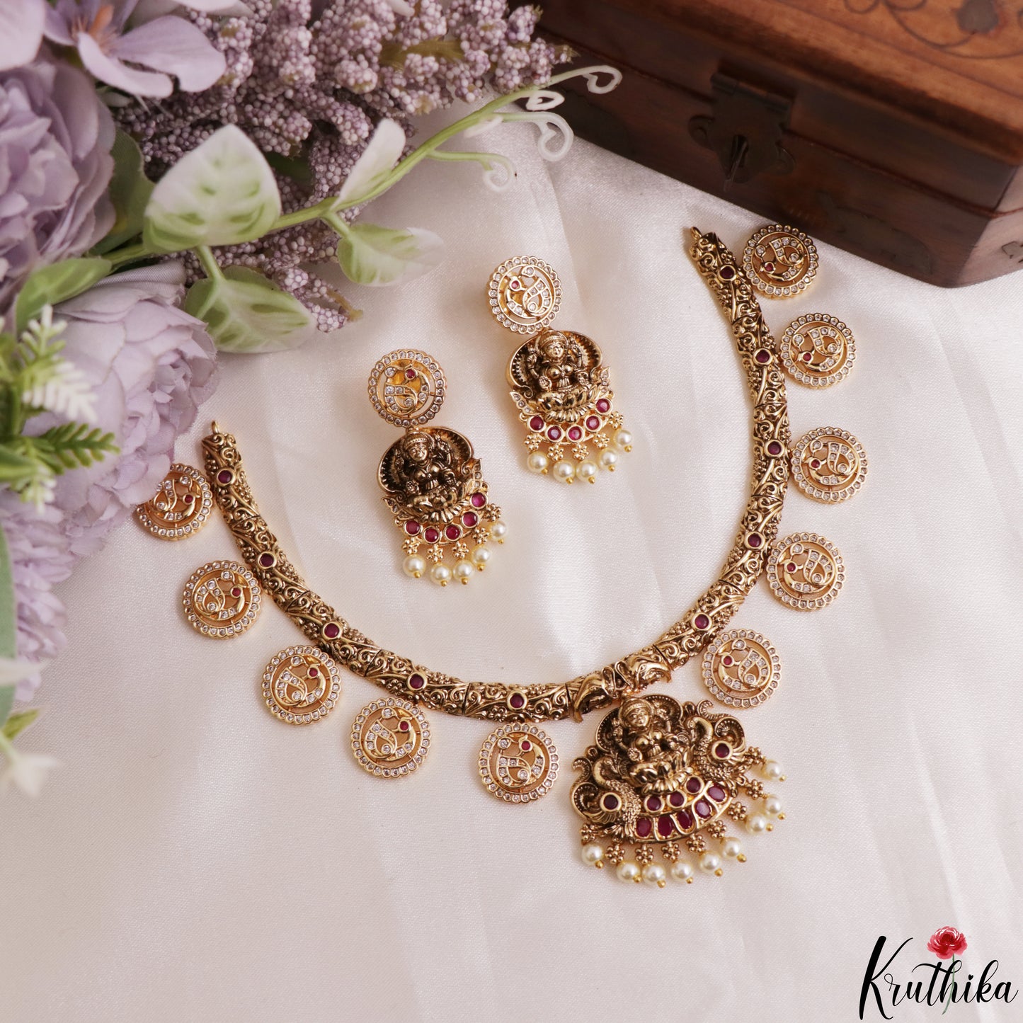 Traditional Antique Lakshmi Peacock Motifs Bottu Necklace With Pearl Drops NC3200 (Available In 2 Colors)