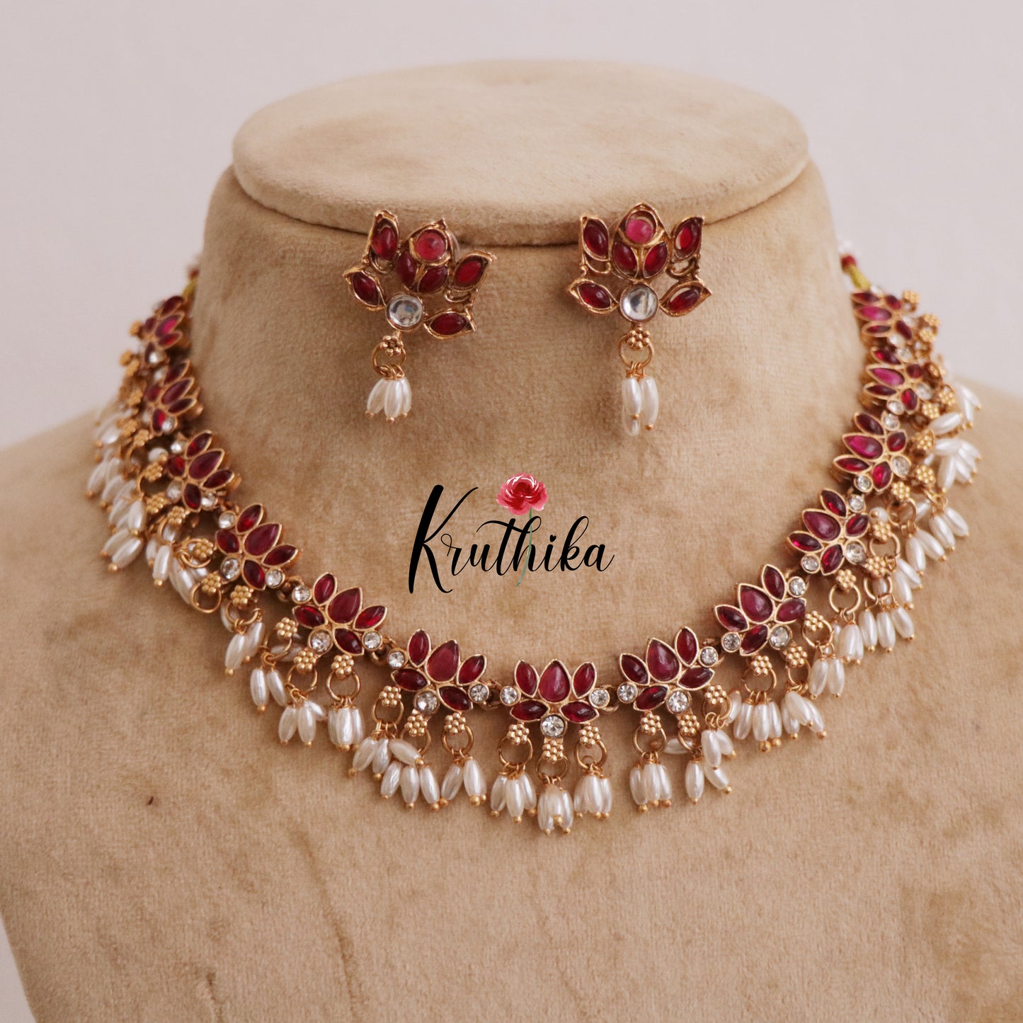 Budget Friendly Simple Trendy Ruby Pearl Floral Choker Set NC2292