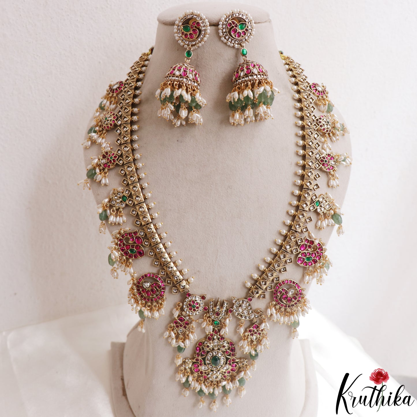 Premium Peacock Floral Motifs Guttapoosalu Jadau Haaram LH2172
