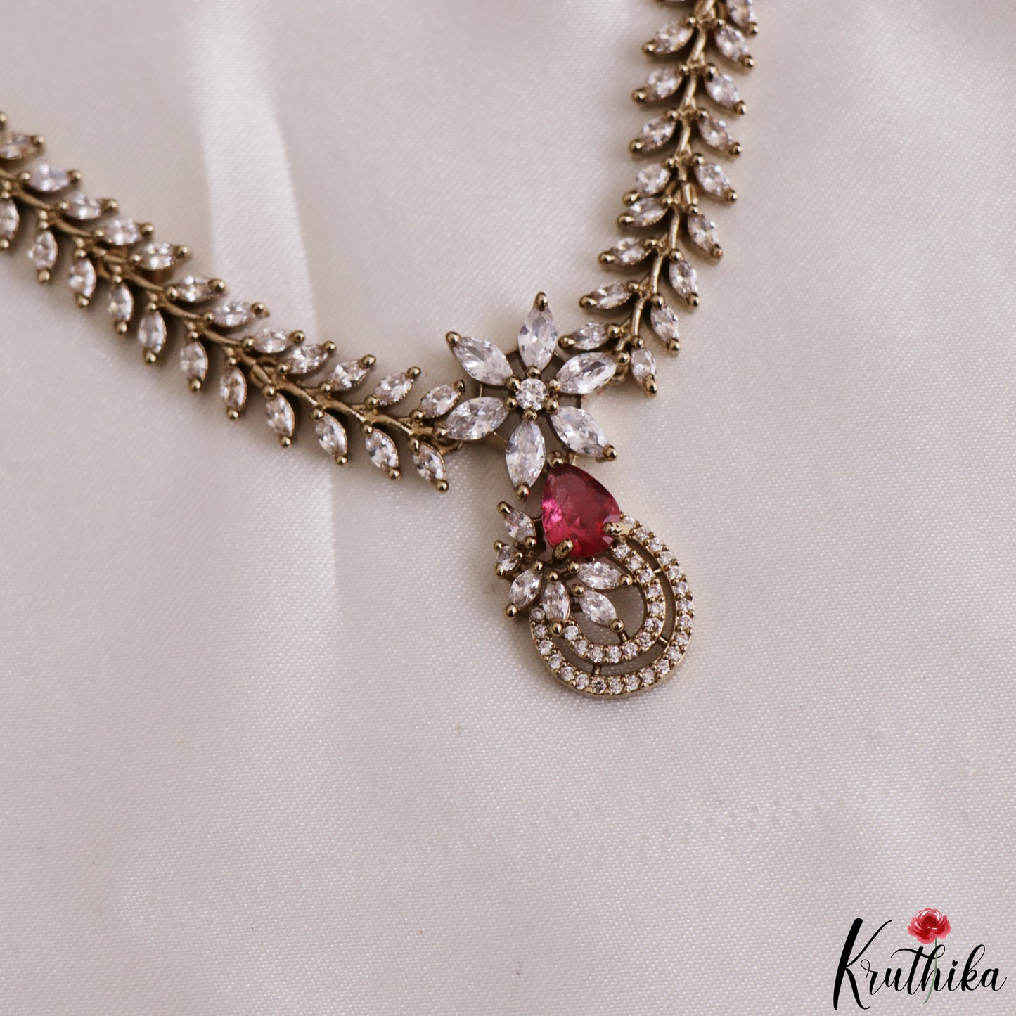 Elegant Floral Leaf Motifs CZ Victorian Choker NC3279 (Available In 2 Colors)
