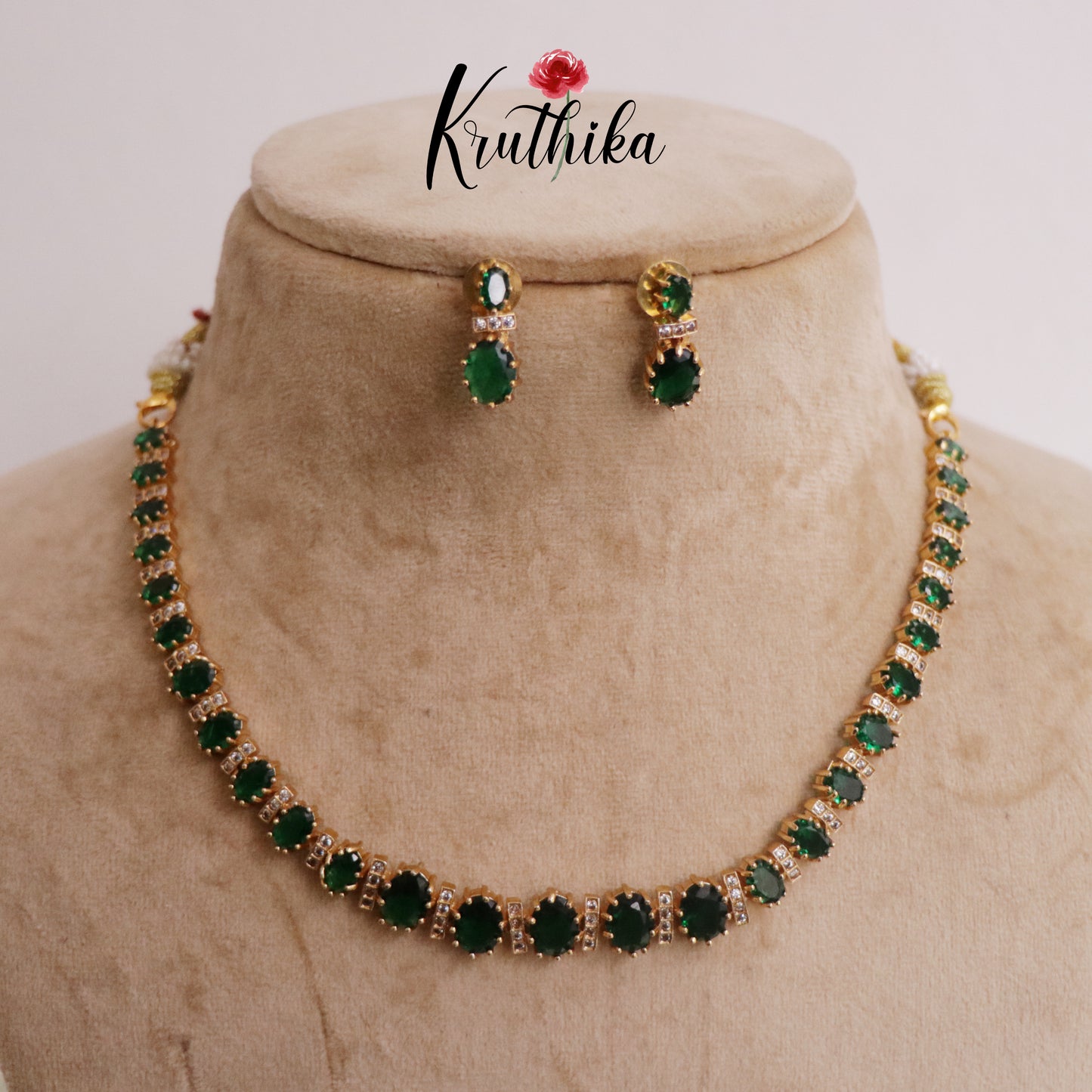 Classic AD Victorian Necklace NC2275 (Available in 2 Colors)