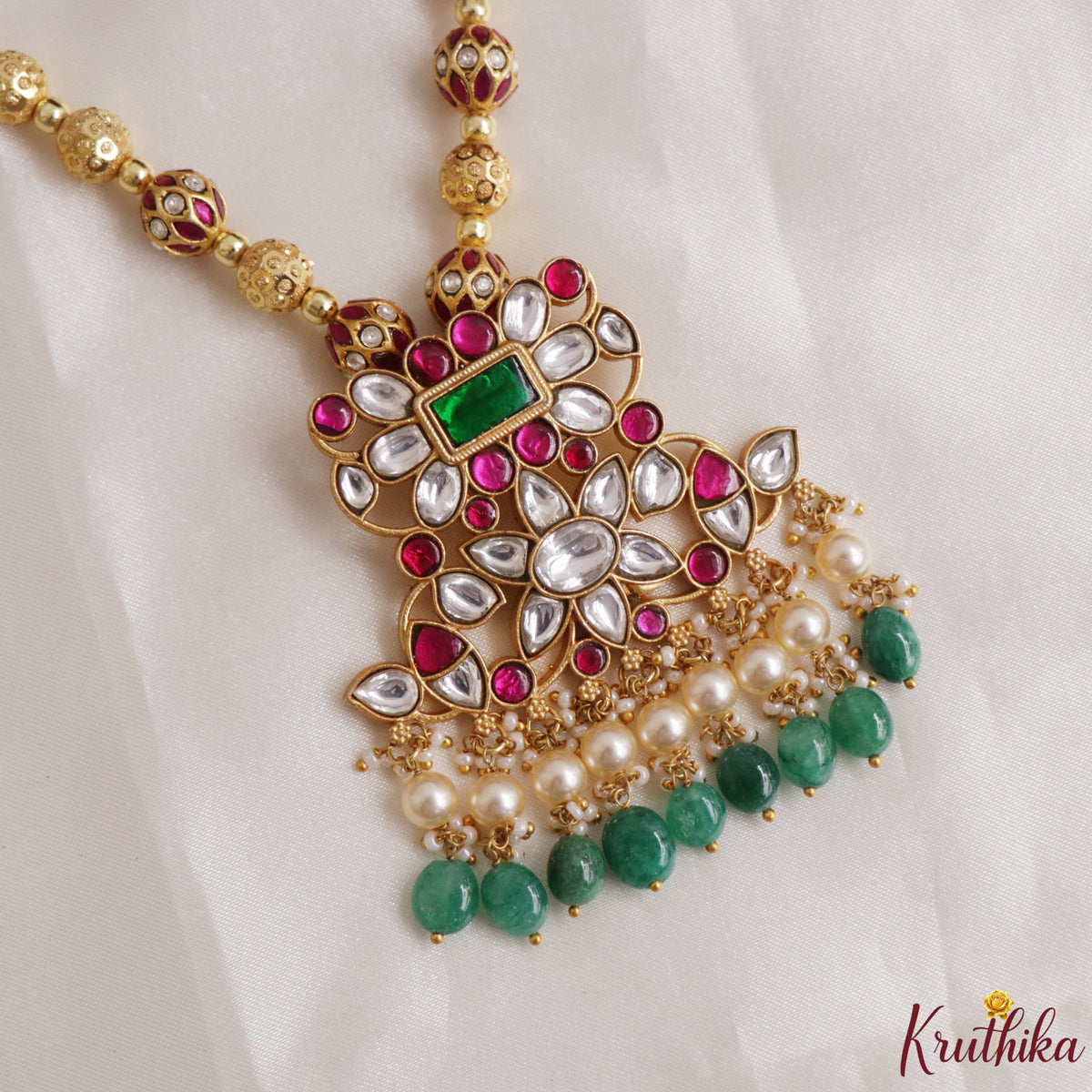Beautiful Jadau Pendant Black Thread Necklace NC3316