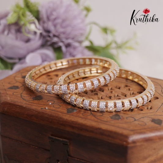 Elegant Sparking Geometric Bangles B338 (Set Of 2 Bangles)