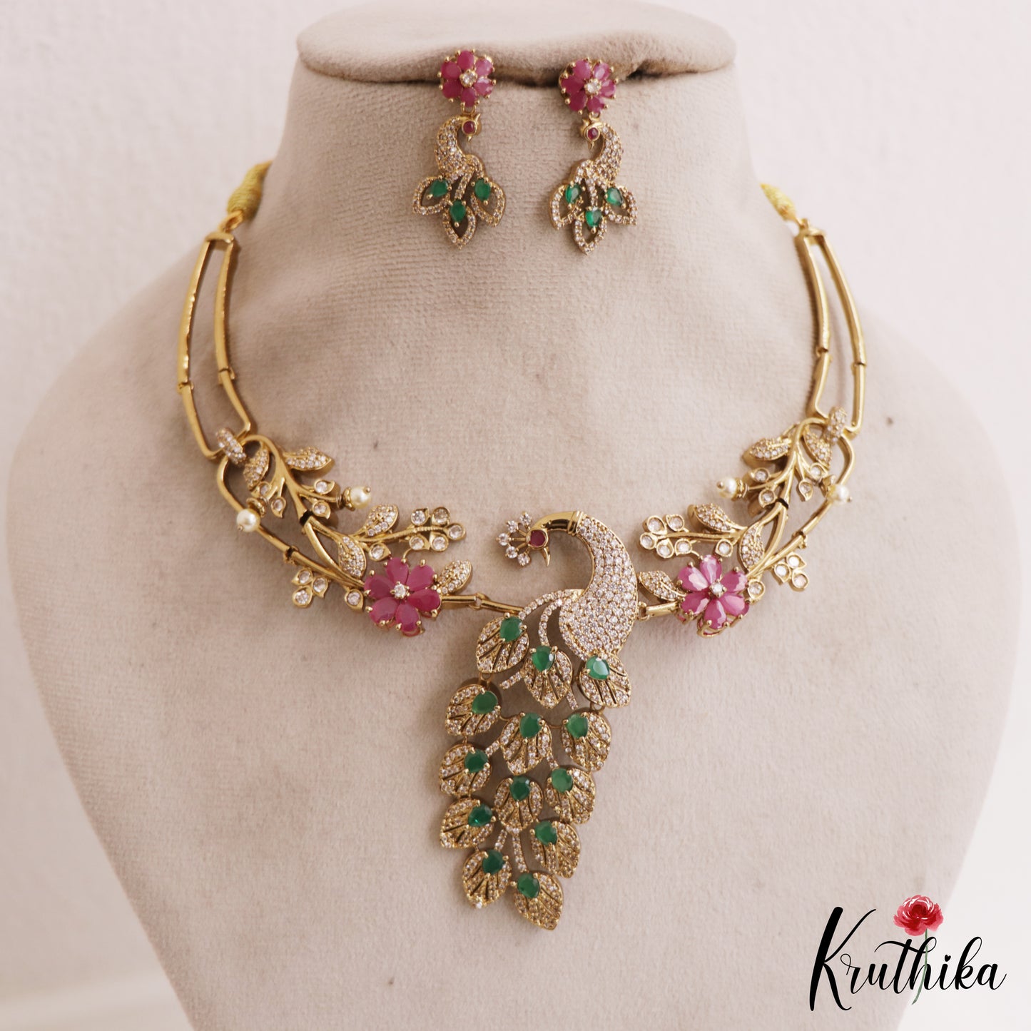 Classic Peacock Floral Motifs AD hasli necklace NC2777