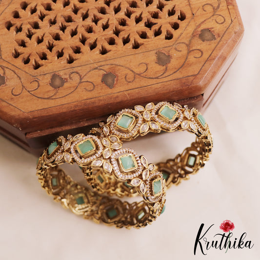 AD Victorian Bangles - B170 (Available In 2 Colors)