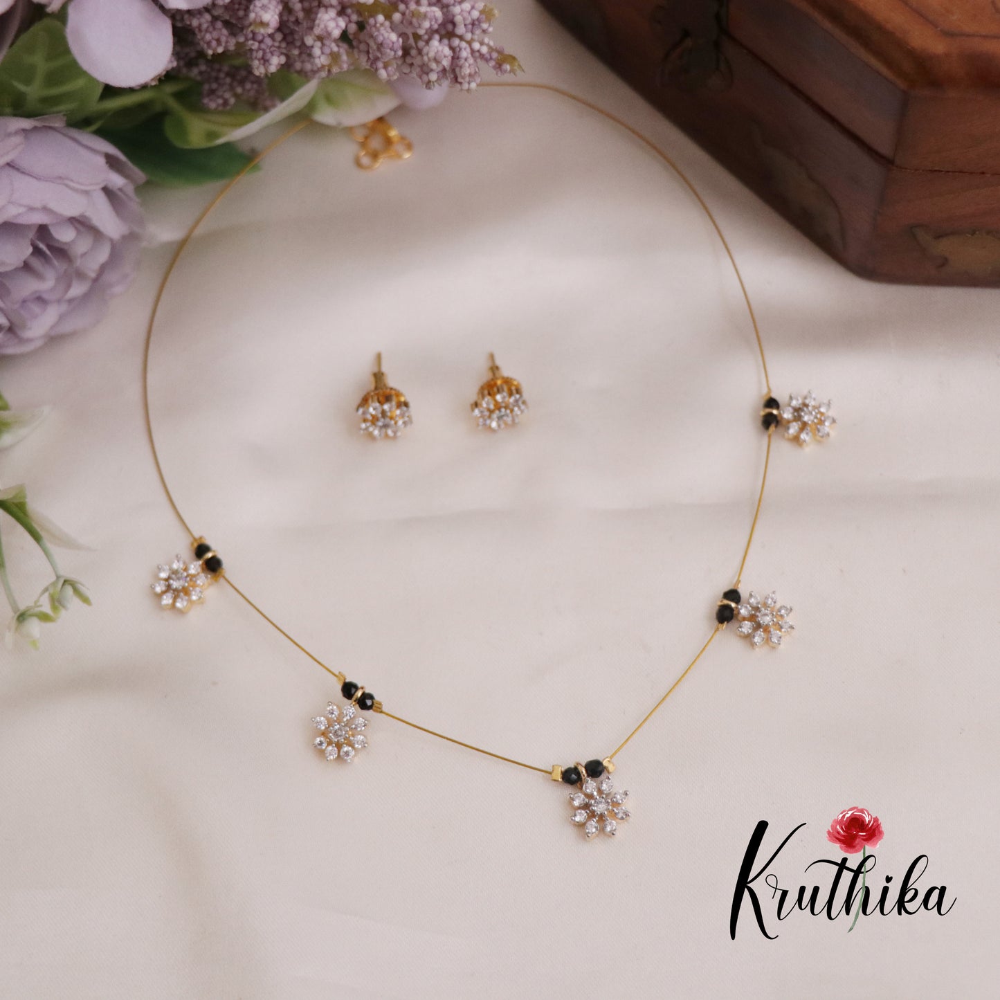 Beautiful CZ Sparkling Black Bead Invisible Chain NC2313