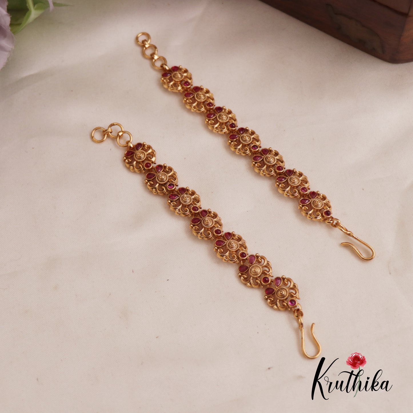 Classic Kemp Floral Earchains EC153