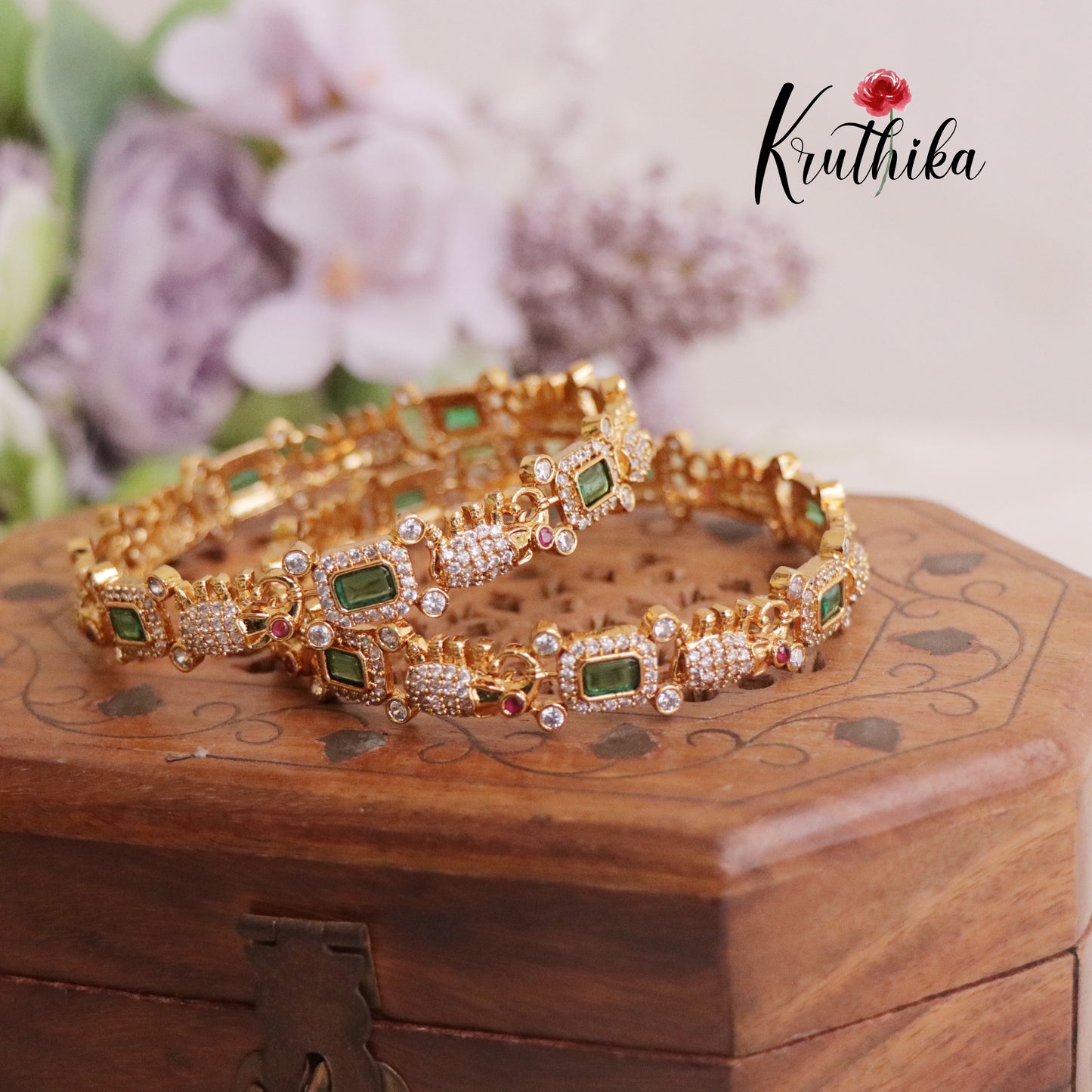 Elegant CZ Emerald Elephant Bangle B275 (Set of 2 Bangles)