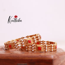 Trendy Stone Banlges B174