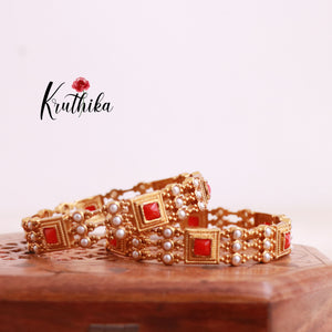Trendy Stone Banlges B174