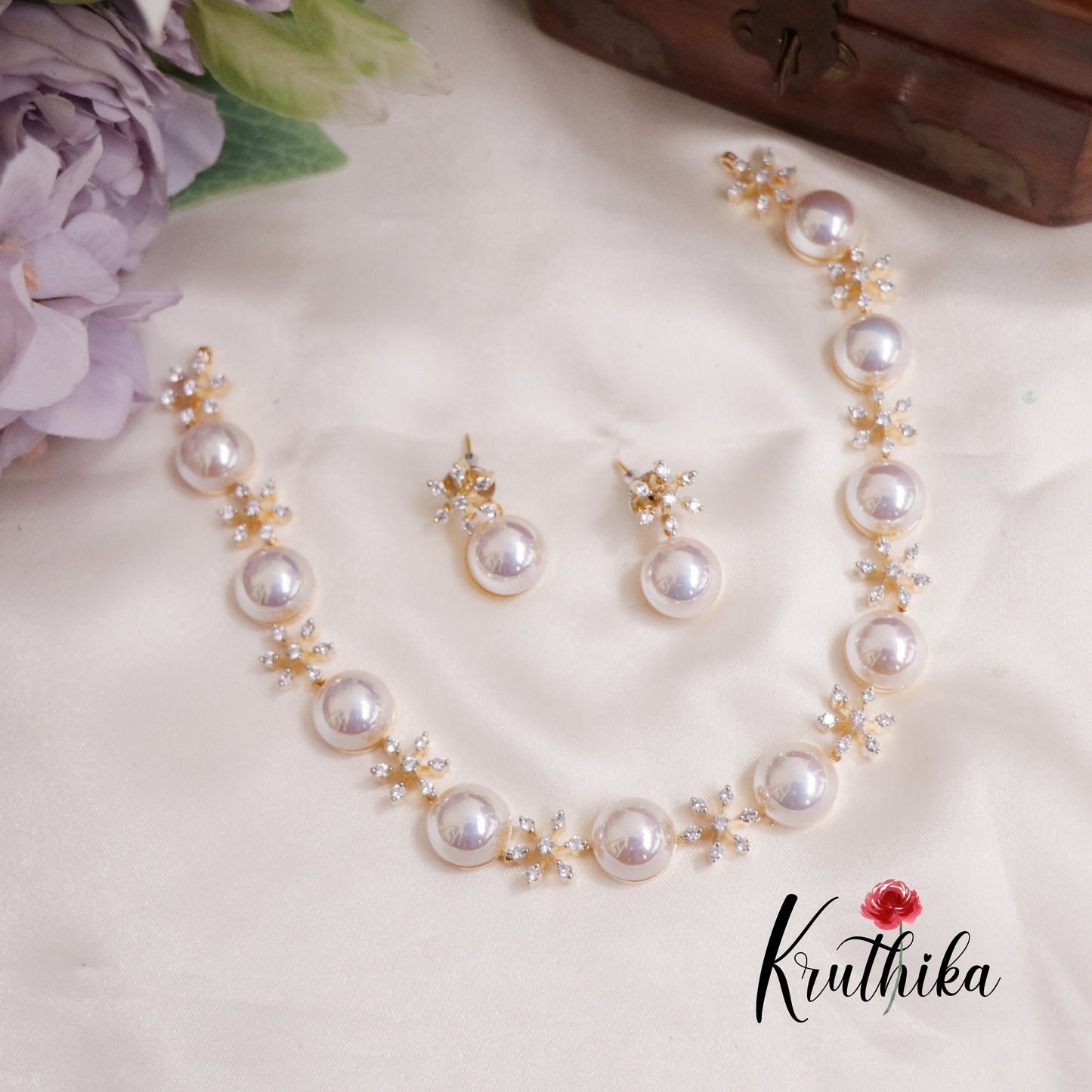 Simple CZ Floral Pearl Necklace NC2268