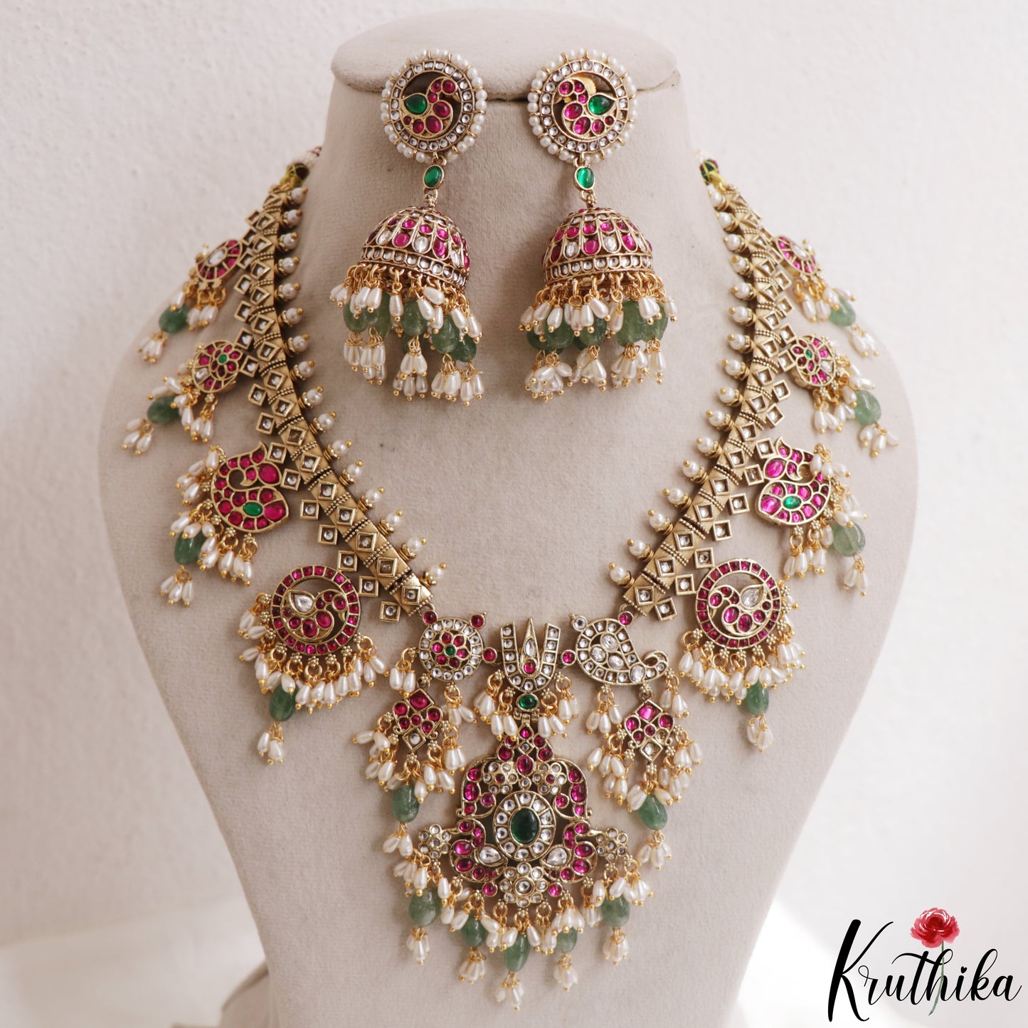 Premium Peacock Floral Motifs Guttapoosalu Jadau Necklace NC3146