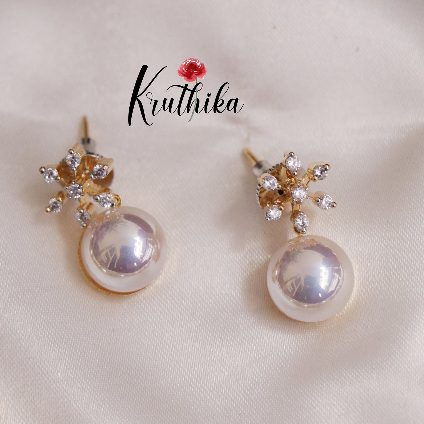 Simple CZ Floral Pearl Necklace NC2268