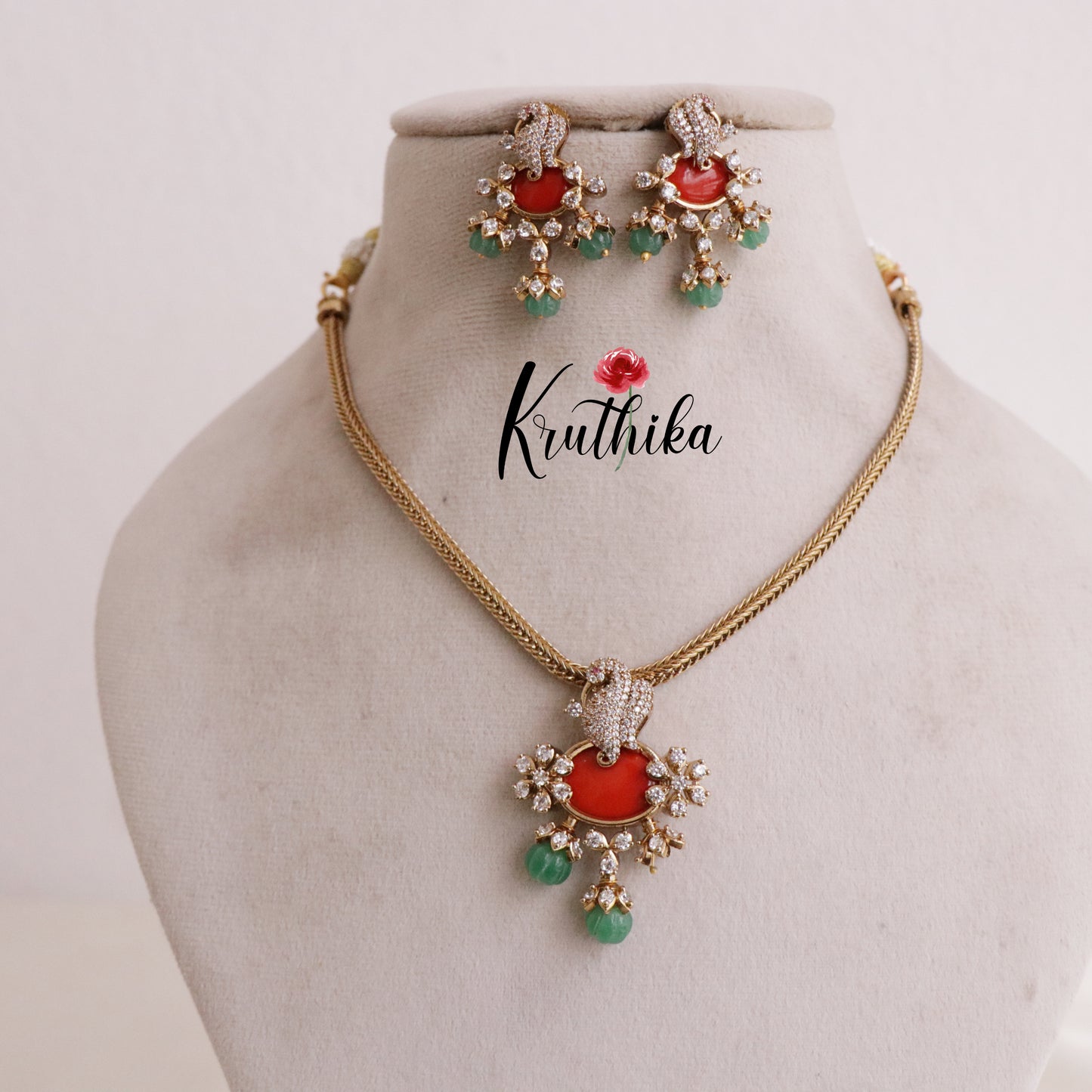 Trendy Peacock Chain Set with Pastel Green Beads NC1830