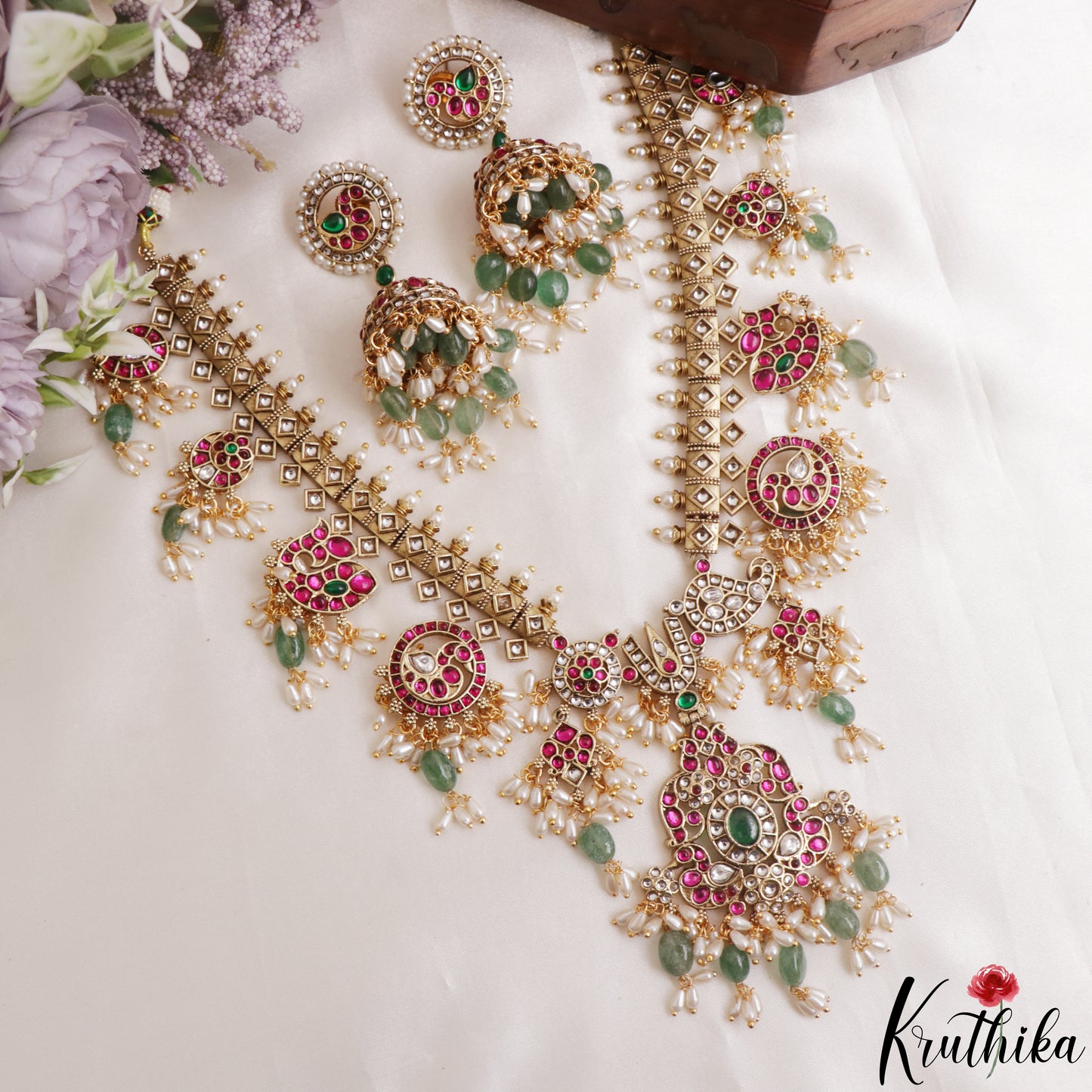 Premium Peacock Floral Motifs Guttapoosalu Jadau Necklace NC3146