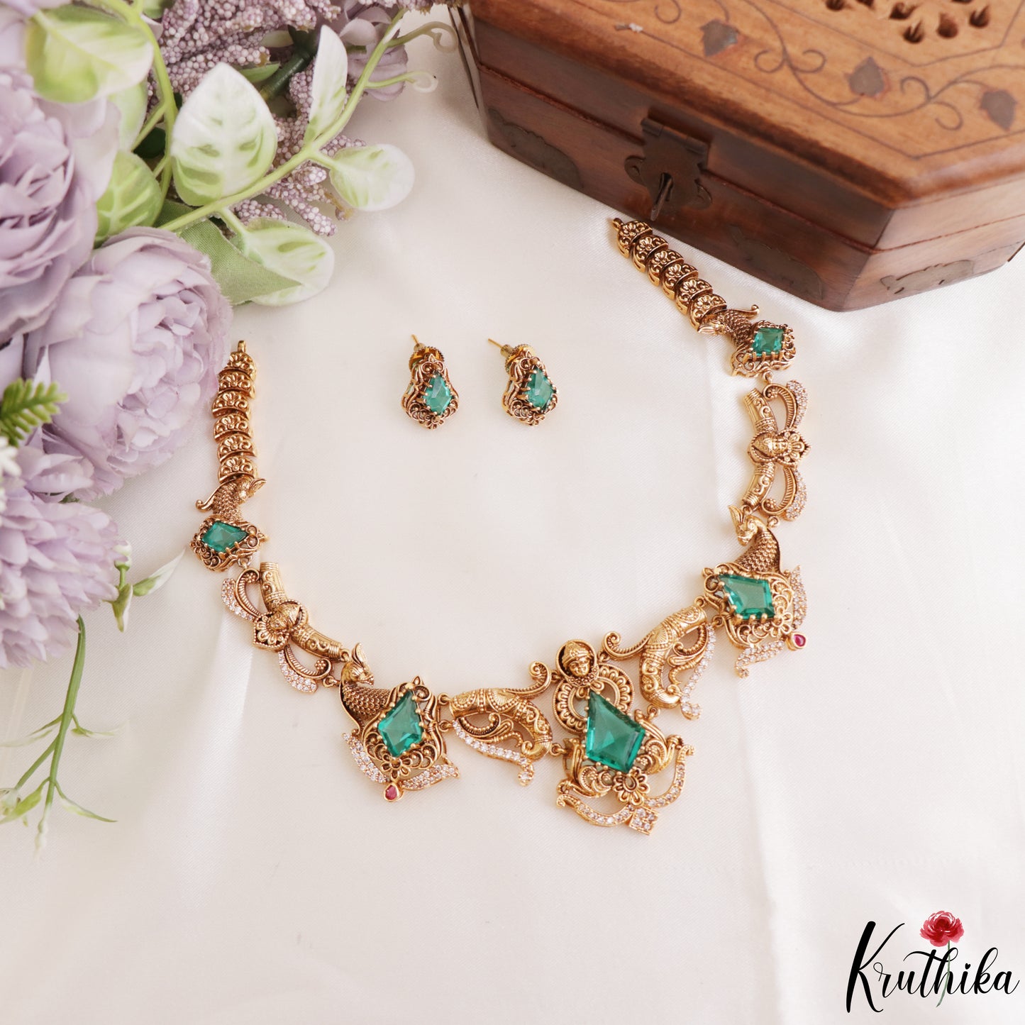 Trendy Antique Lakshmi Peacock Motifs CZ Victorian Necklace NC3272