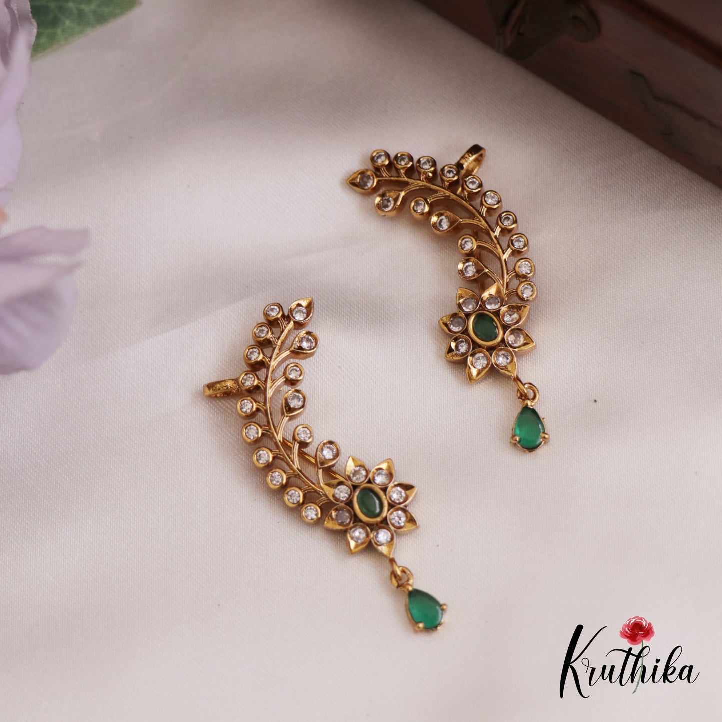 Sparkling Floral Motifs Ear Climbers E910 (Available In 3 Colors)
