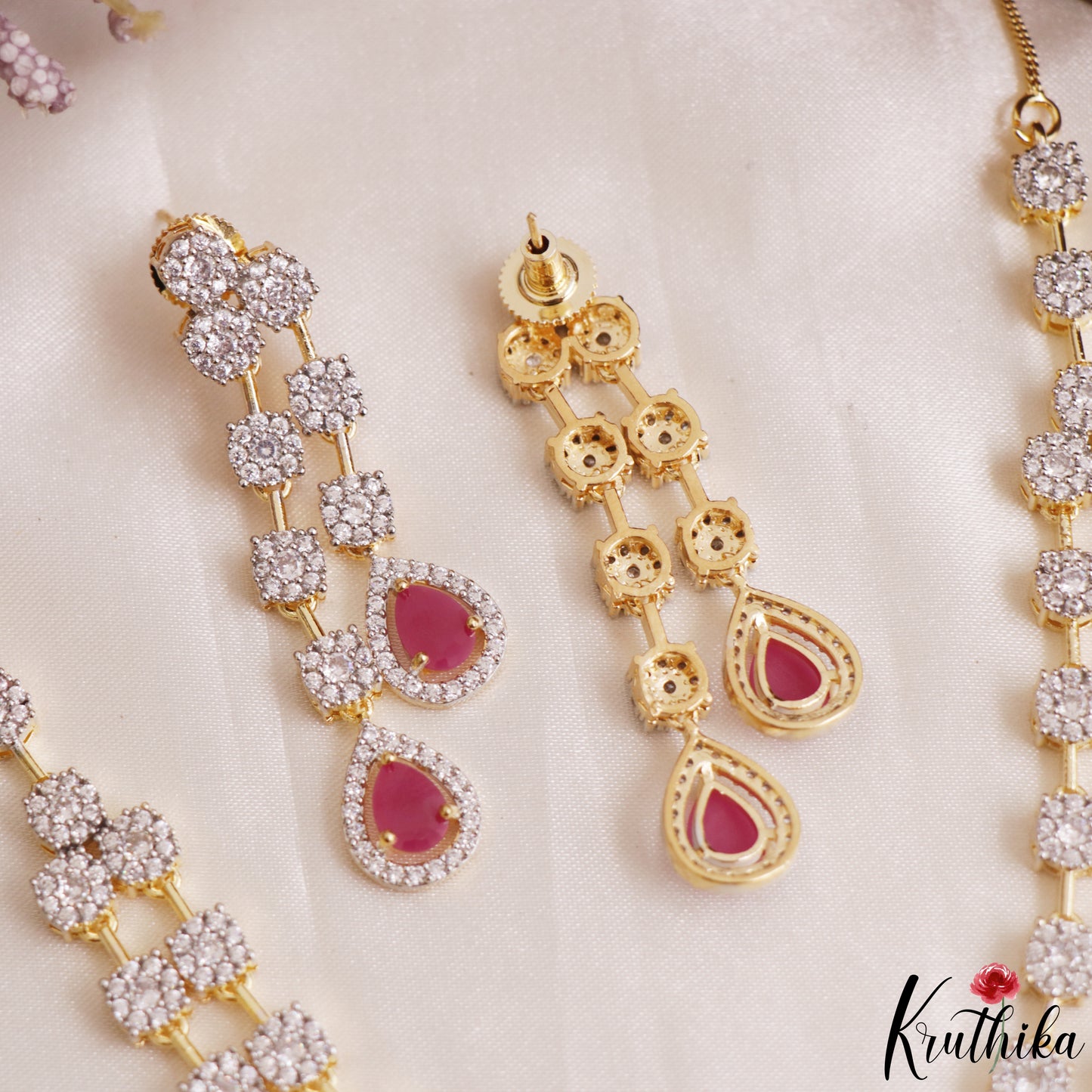 Stunning Floral Teardrop Motifs CZ Victorian Necklace NC3156 (Available In 2 Colors)