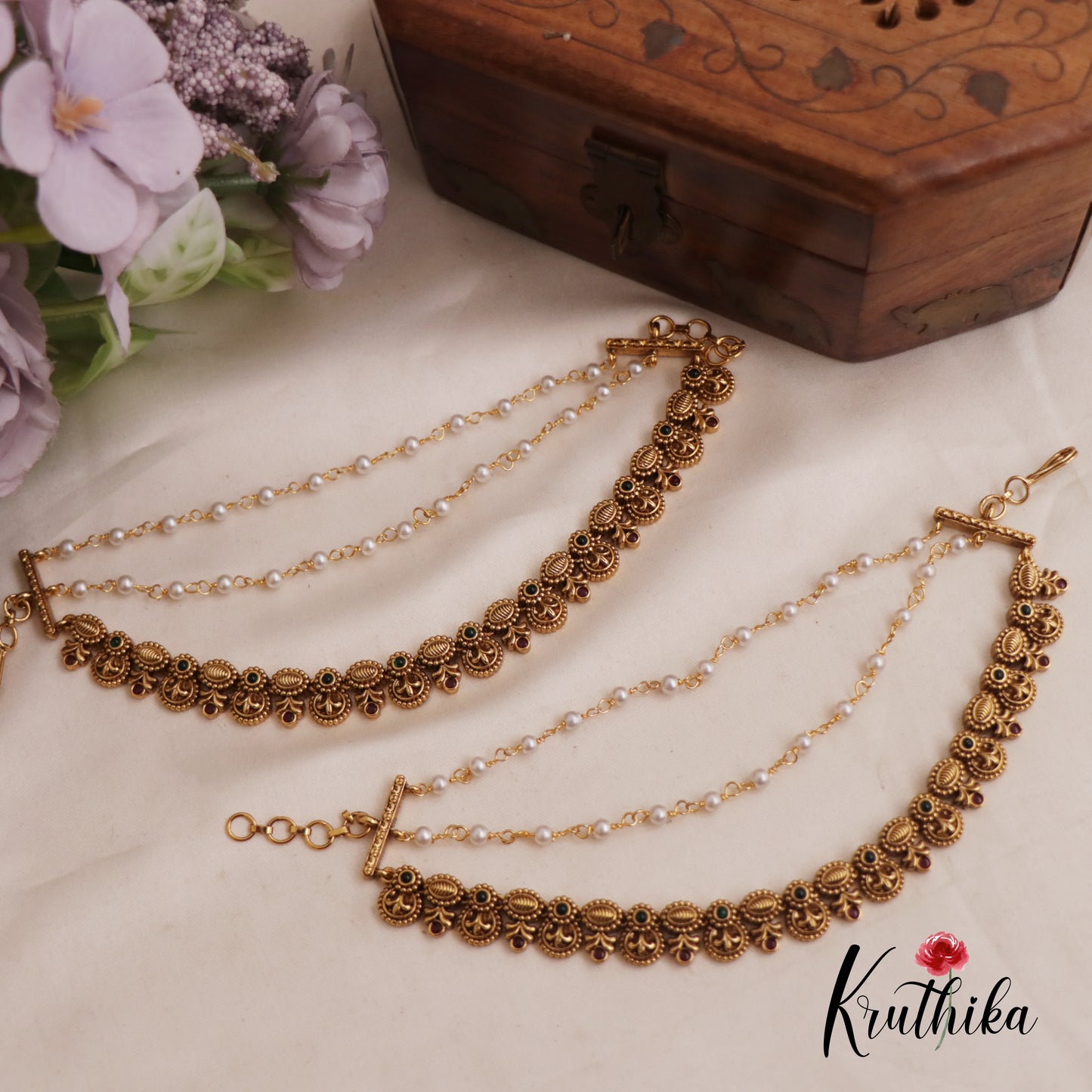 Stunning Antique Leaf Geometric Motifs With Multi Layered Earchains EC176