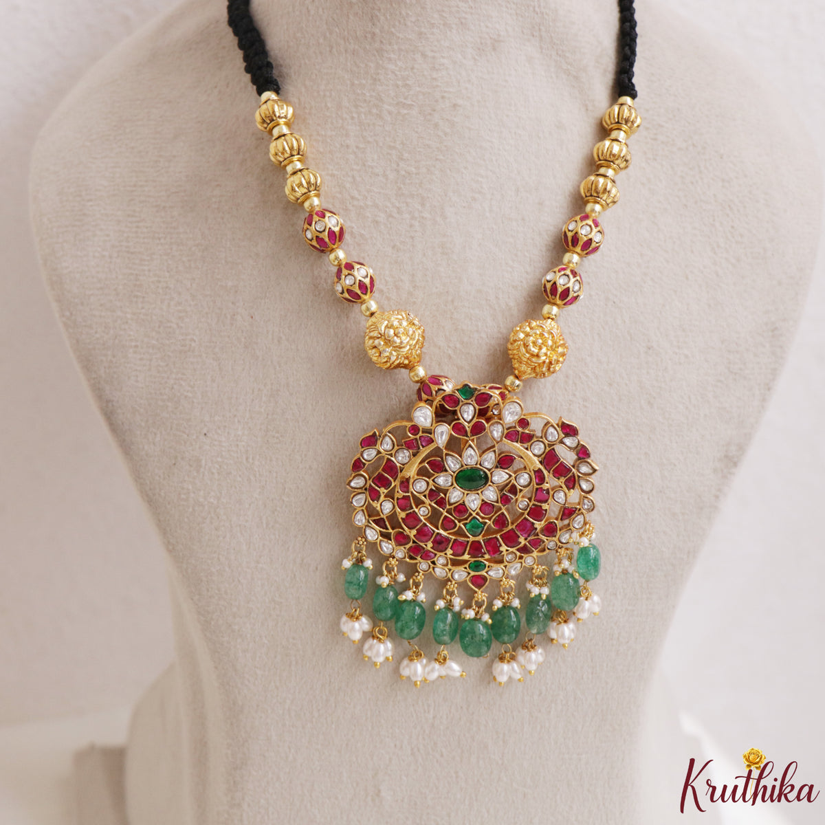 Beautiful Jadau Pendant Black Thread Necklace NC3322