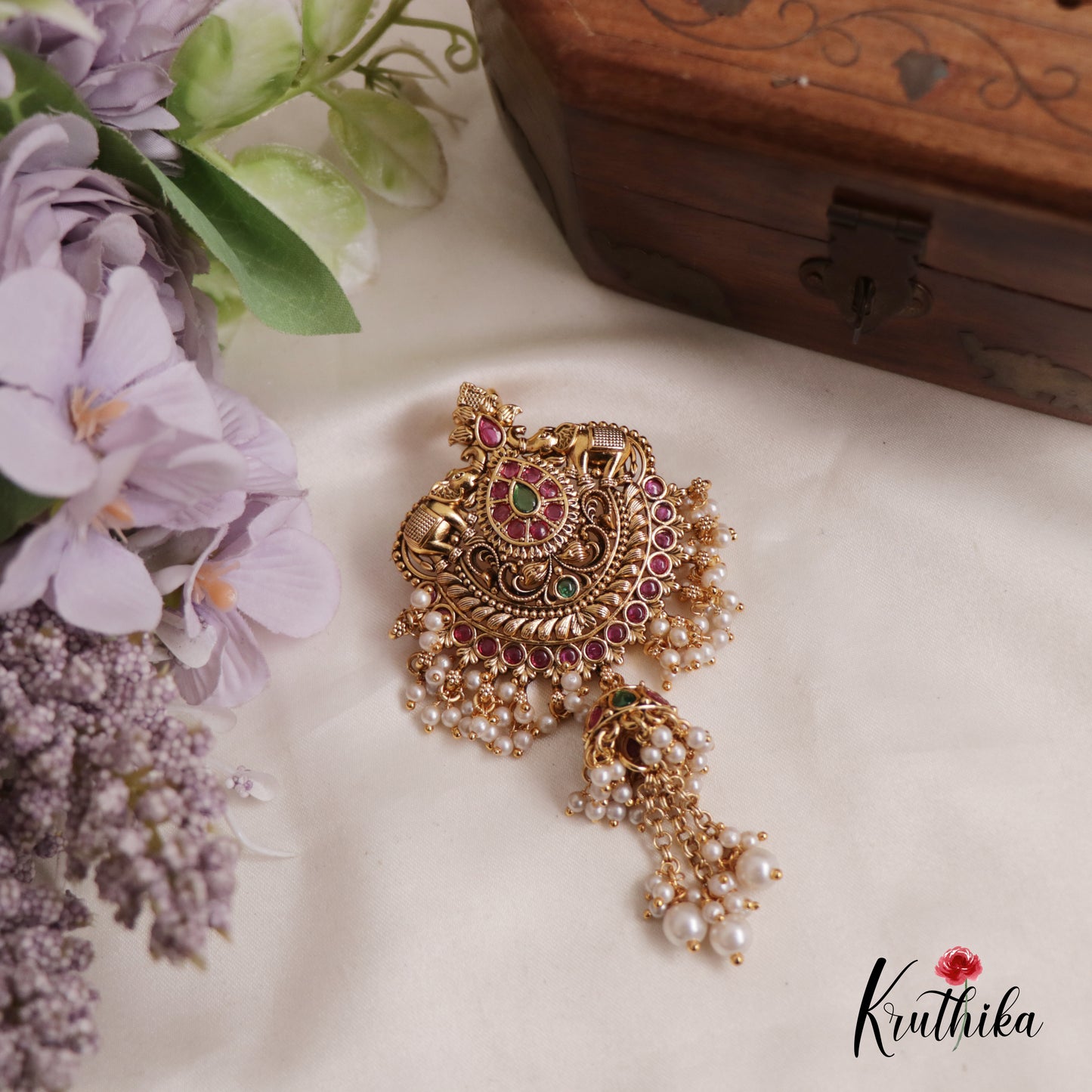 Premium Kemp Stones Elephant Motif With Pearl Drops Jada Billa J259