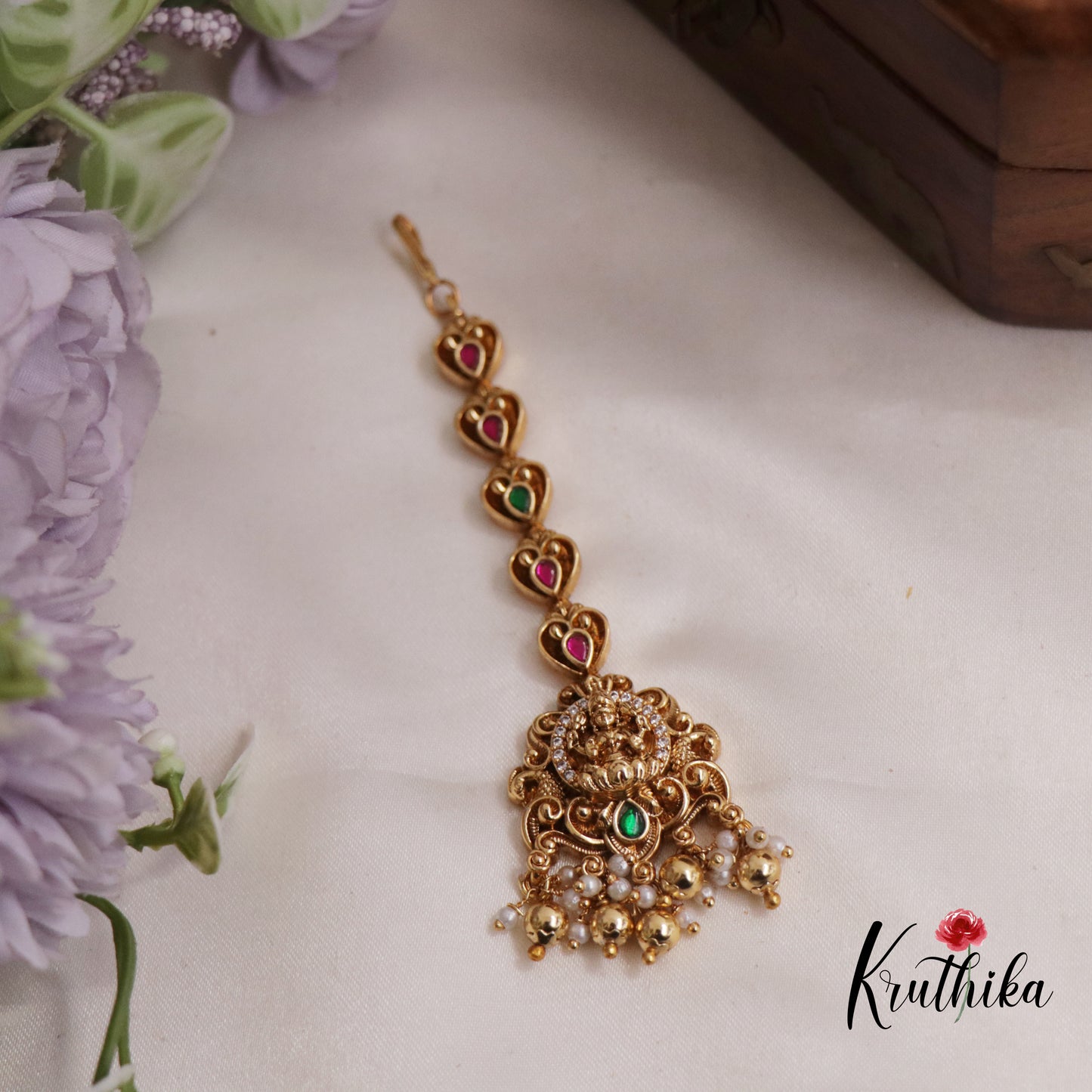 Beautiful Jadau Antique Lakshmi Maang Tikka With Pearl Drops MT293 (Available In 2 Colours)