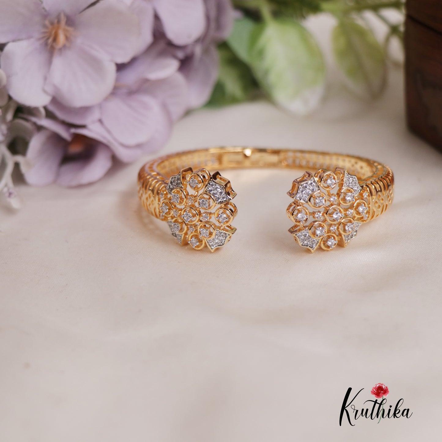 Elegant AD Floral Openable Single Kada B357