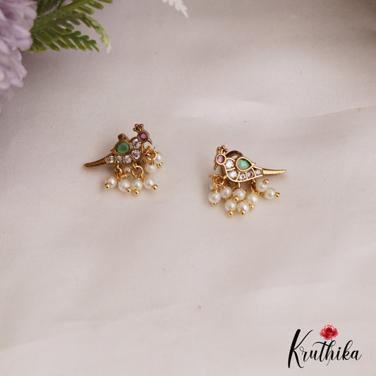 Pretty Kemp Peacock Motifs Earcuffs | Upper Earrings | Bugadi Earrings E943