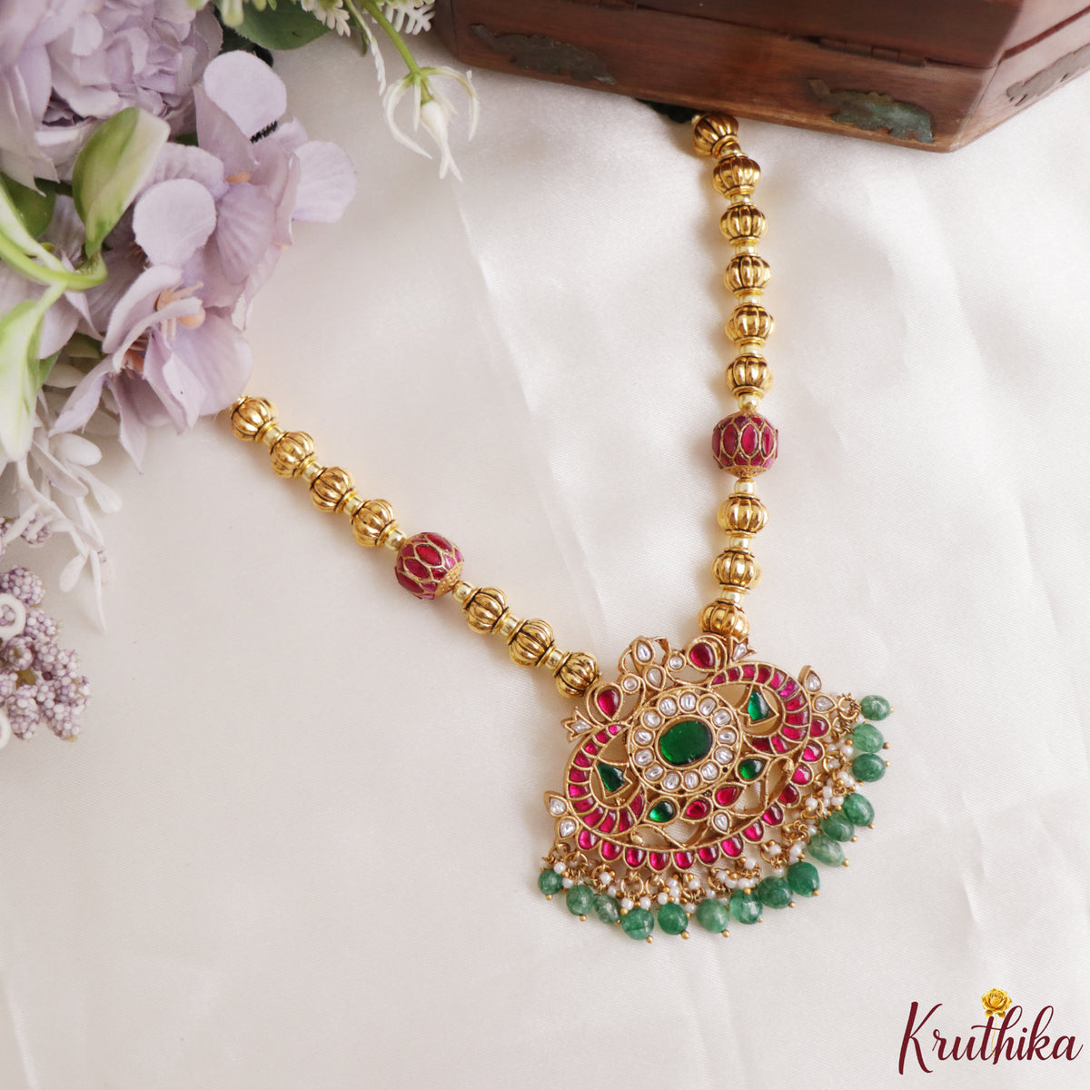 Regal Jadau Pendant Black Thread Necklace NC3325