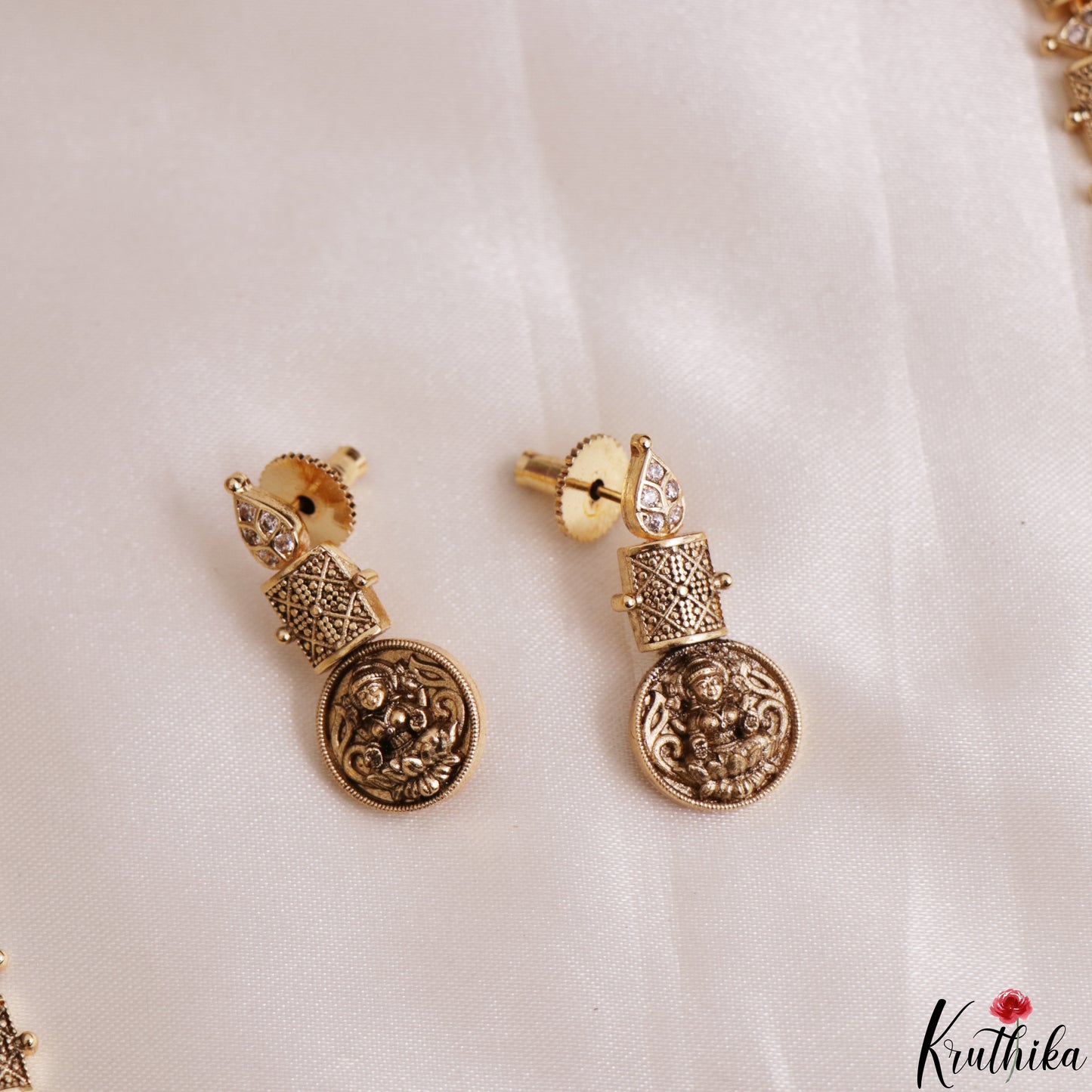 Elegant Antique Lakshmi Motifs Kasu Haaram LH2200